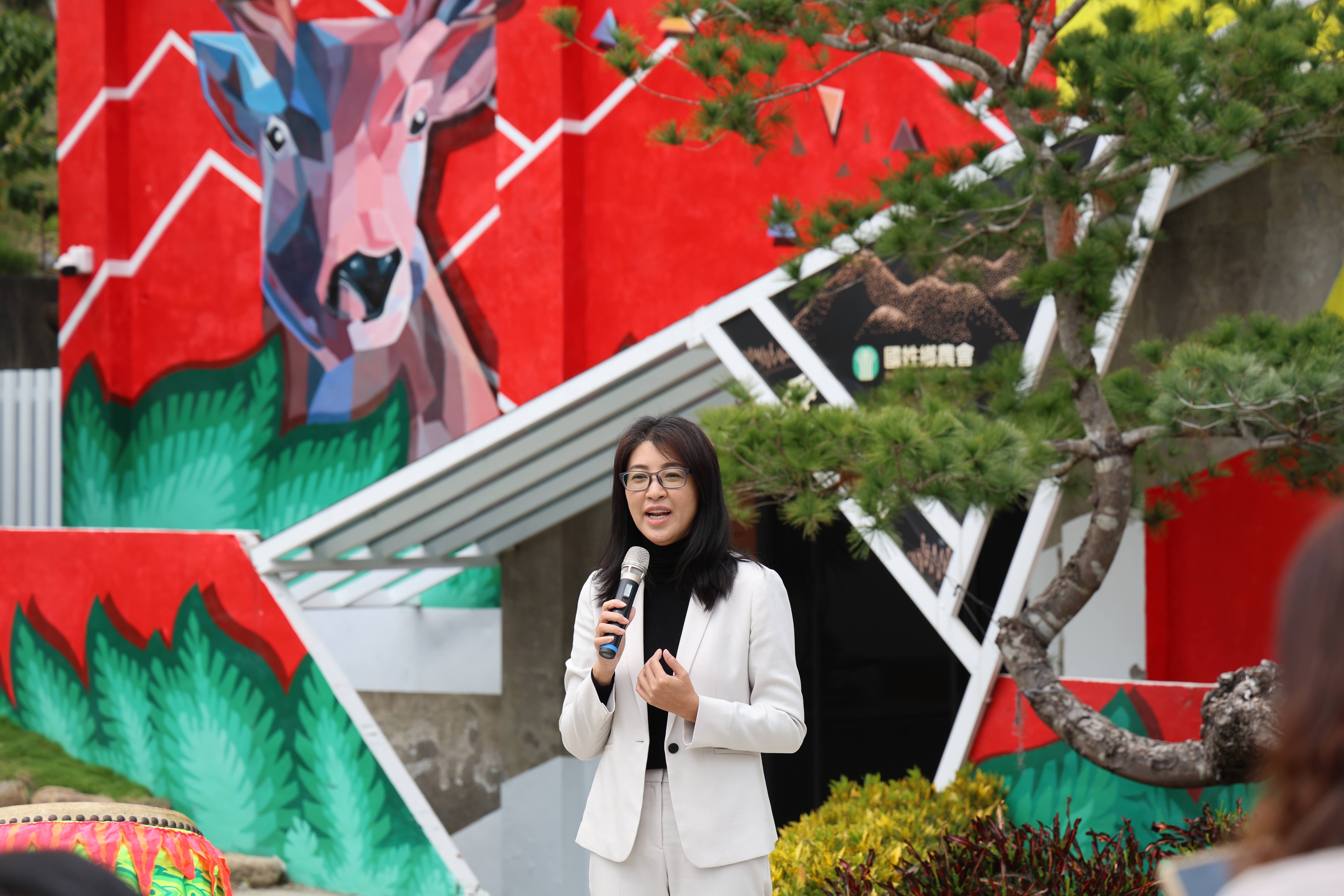 懷舊、在地、客家、再生～國姓鄉農會文創園區開幕 - https://www.watchmedia01.com