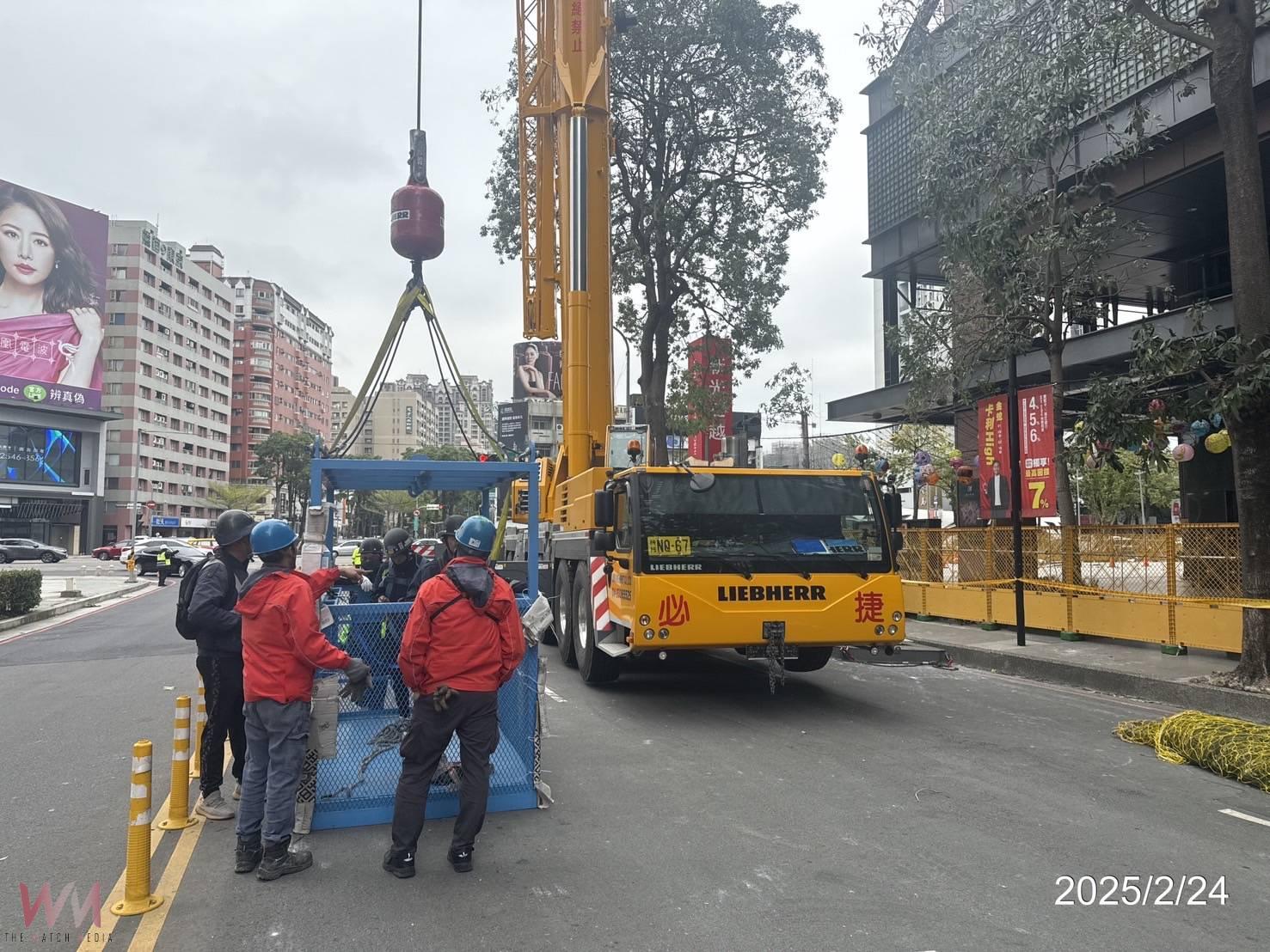 確保市民安全！中市都發局：同意展延至3/31、要求新光三越儘速改善以維公安 - https://www.watchmedia01.com