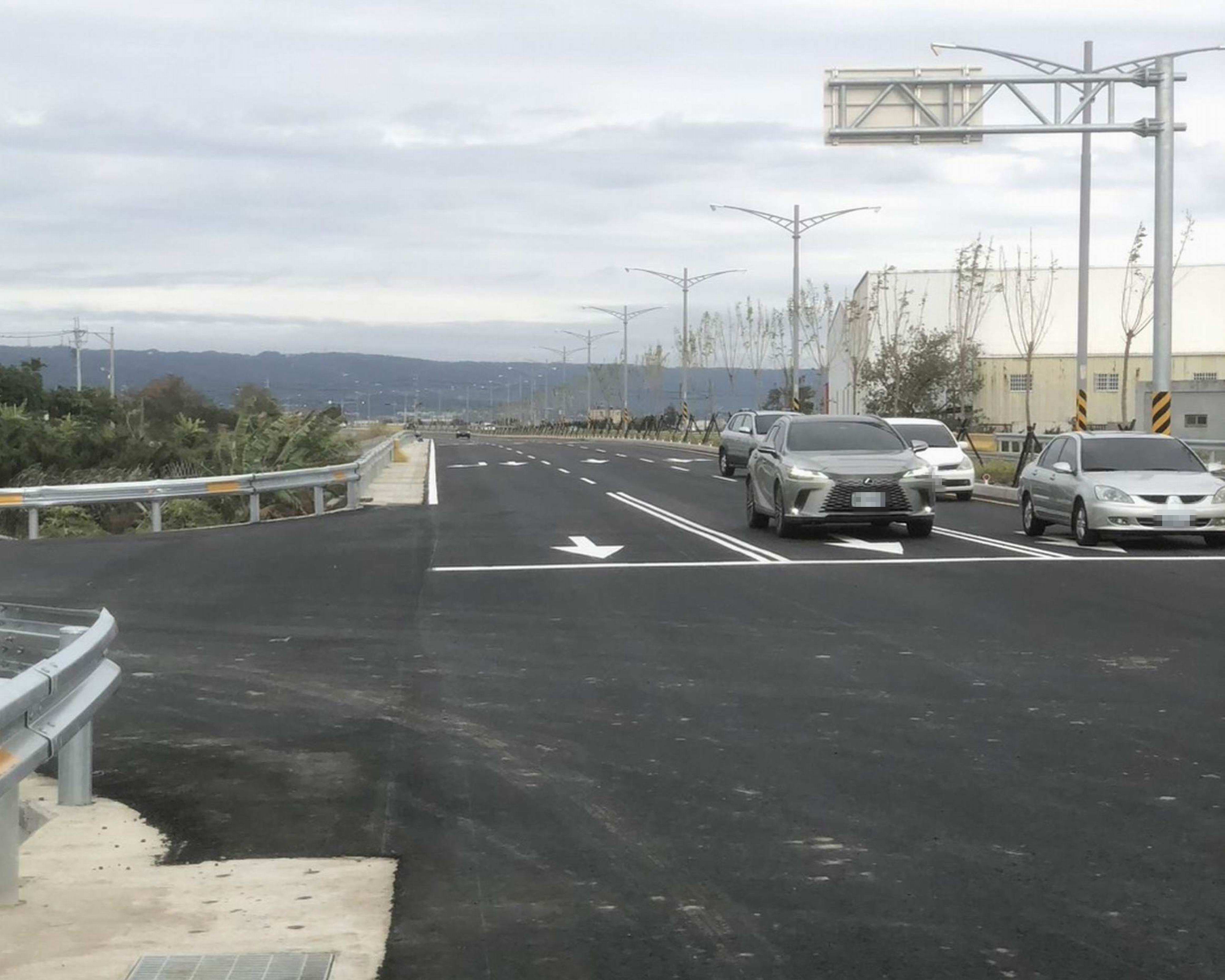 東彰快速道路通車滿月　超速、闖紅燈頻傳 警方強力取締違規 - https://www.watchmedia01.com