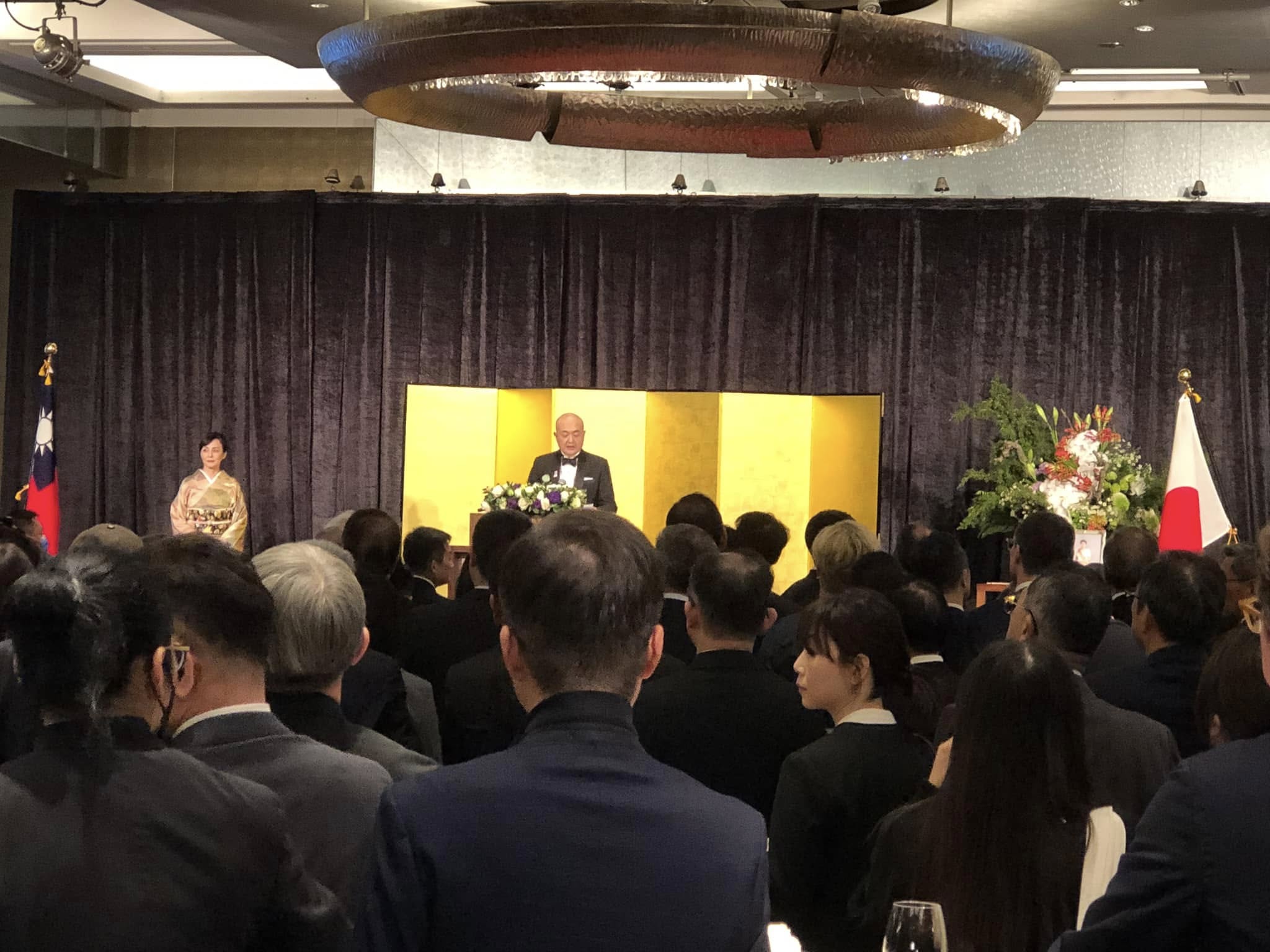 天皇華誕慶祝酒會 蕭美琴韓國瑜等政壇大咖雲集 - https://www.watchmedia01.com