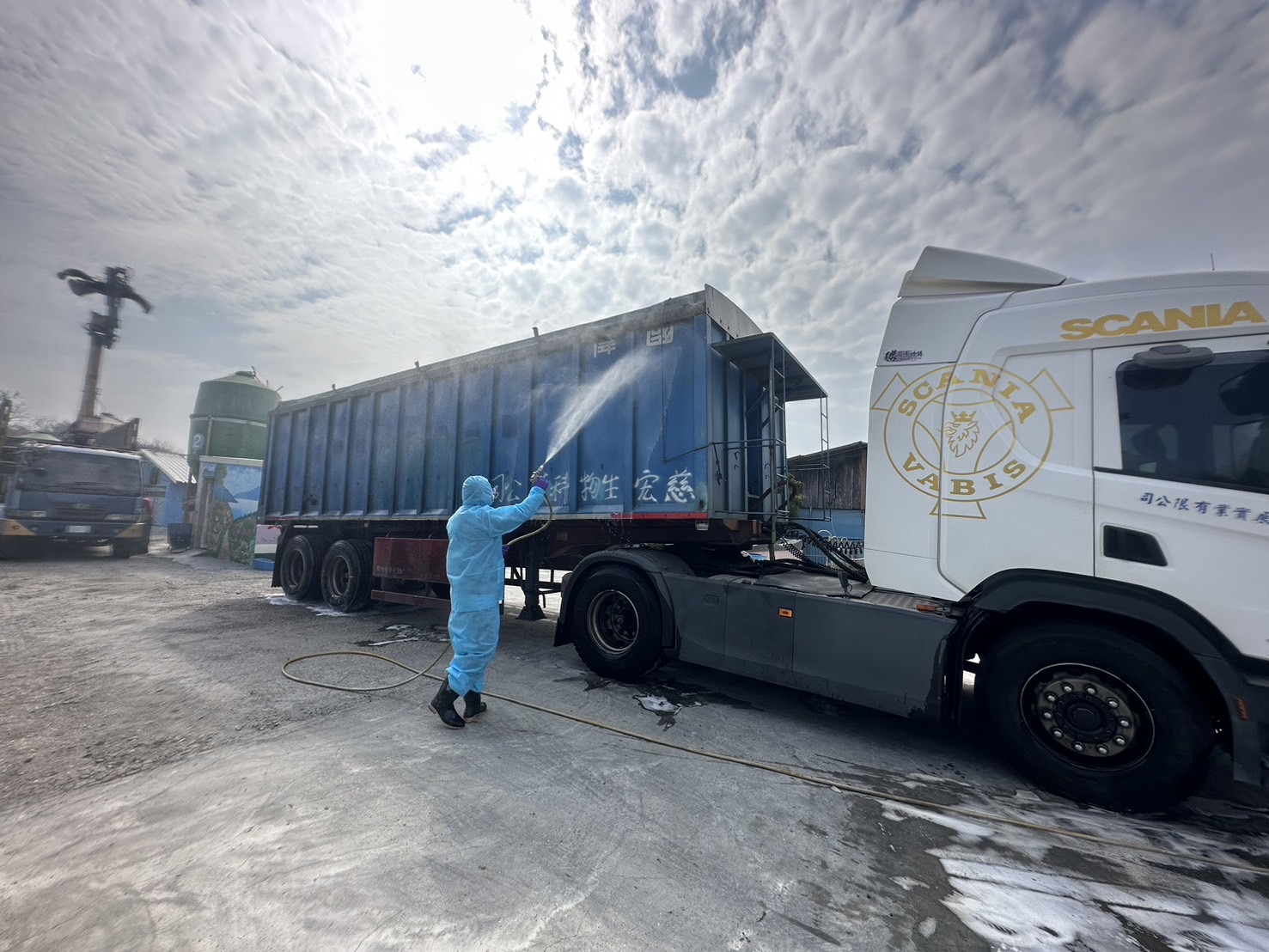 （有影片）／彰化首例土雞場確診禽流感　2萬8,441隻雞隻被撲殺 - https://www.watchmedia01.com