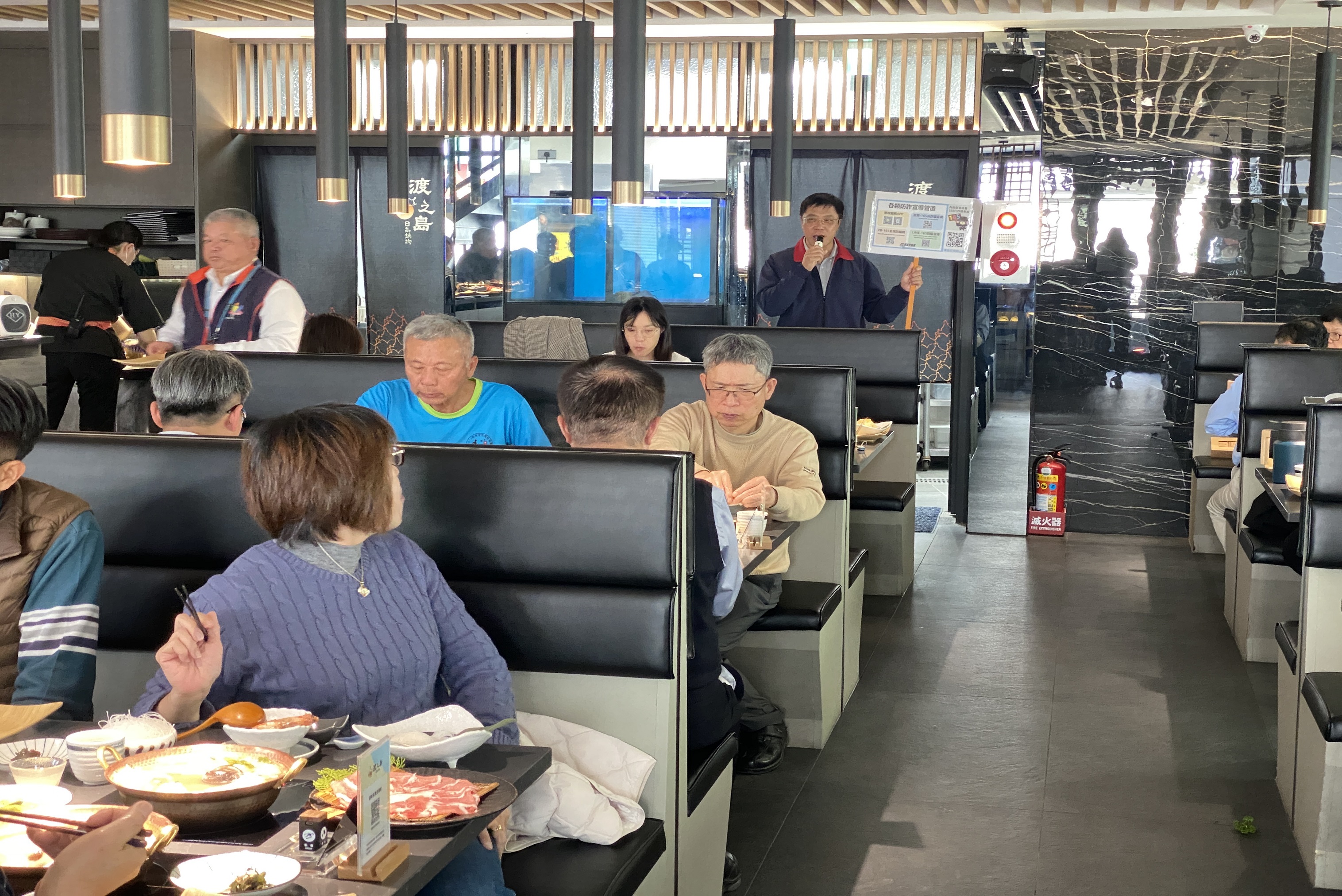 埔里警察分局長與鎮長聯手宣導反詐騙 - https://www.watchmedia01.com