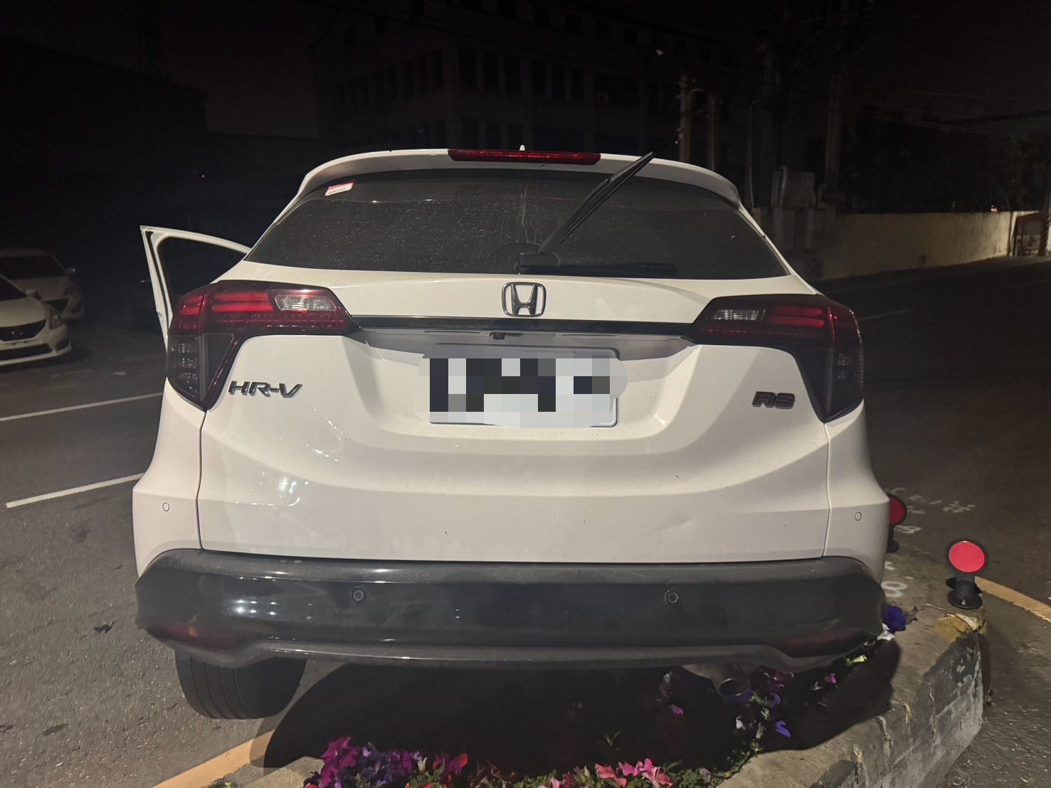 駕駛神隱？彰鹿路驚悚車禍　撞斷電線桿衝百米駕駛消失無蹤 - https://www.watchmedia01.com