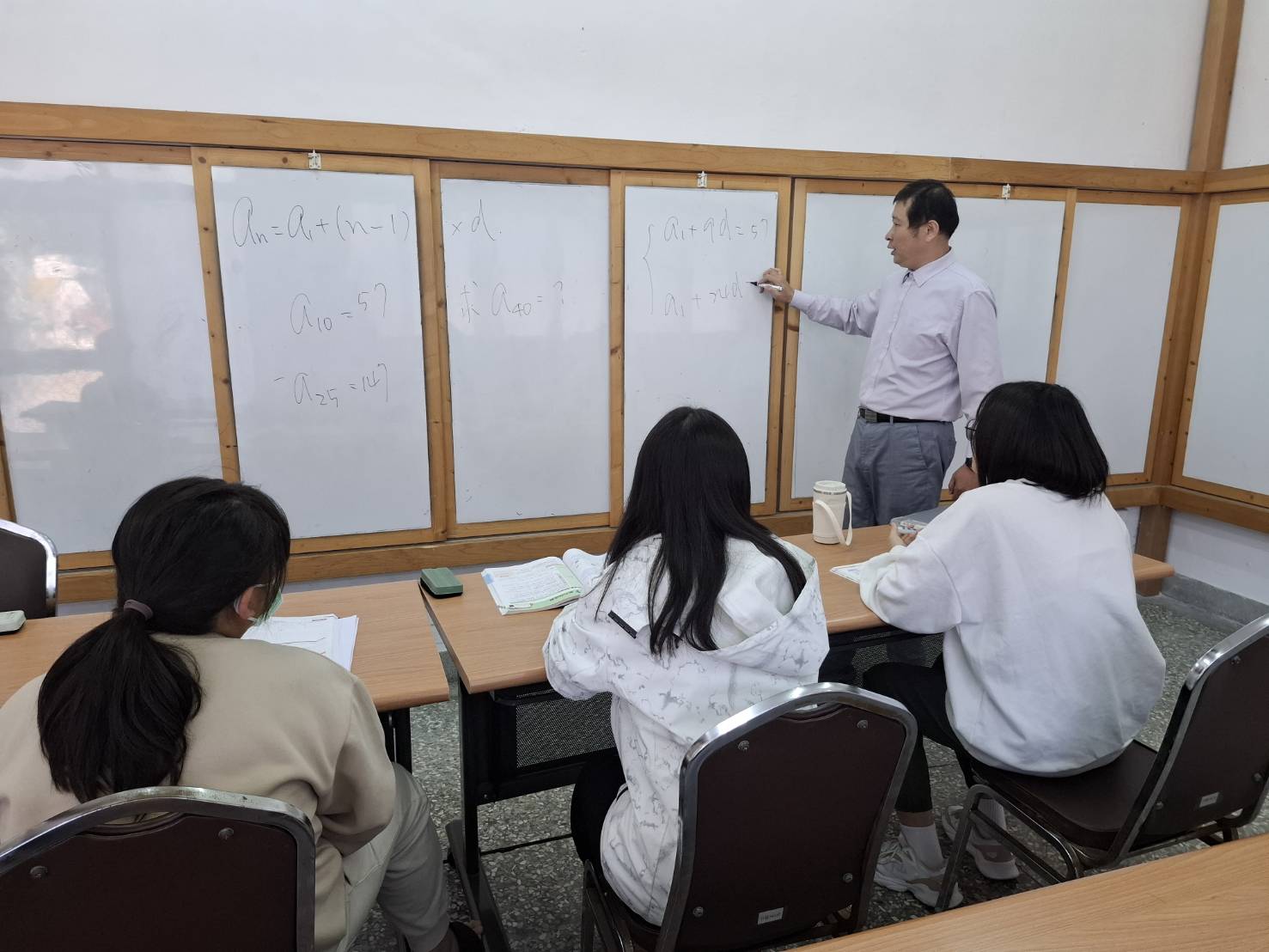 從軍人、老師到社會福利領域專業人員榮民夏志方展現多元人生 - https://www.watchmedia01.com