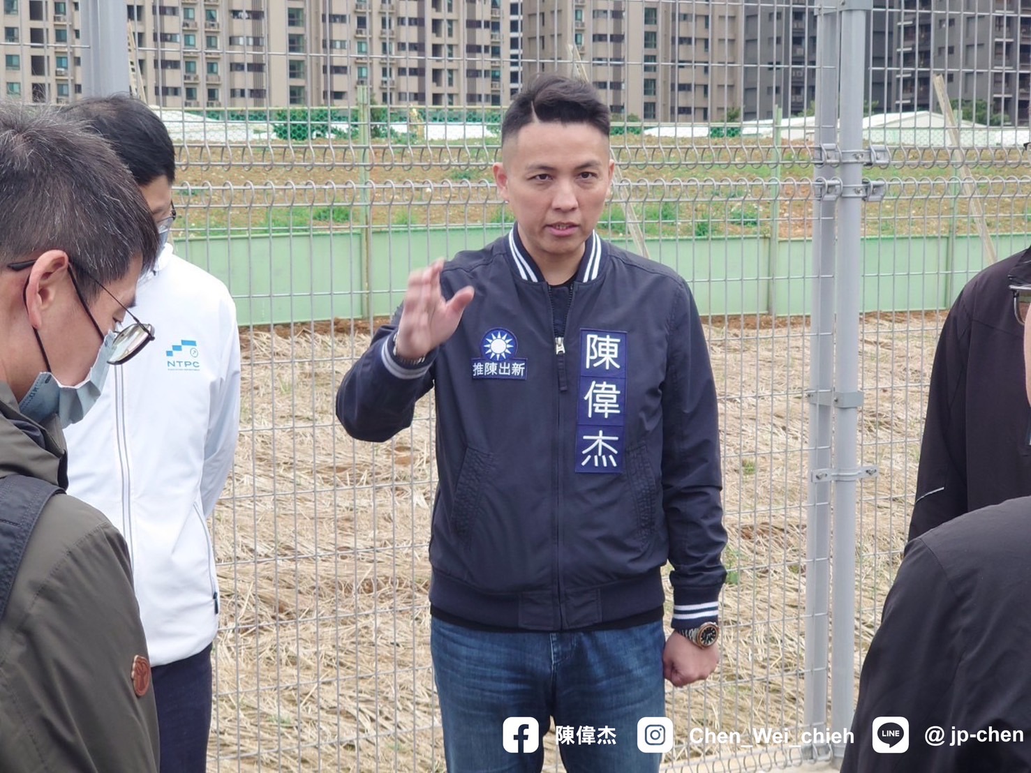 在野小黨到國民黨抗議 陳偉杰批當執政黨遮羞布 - https://www.watchmedia01.com