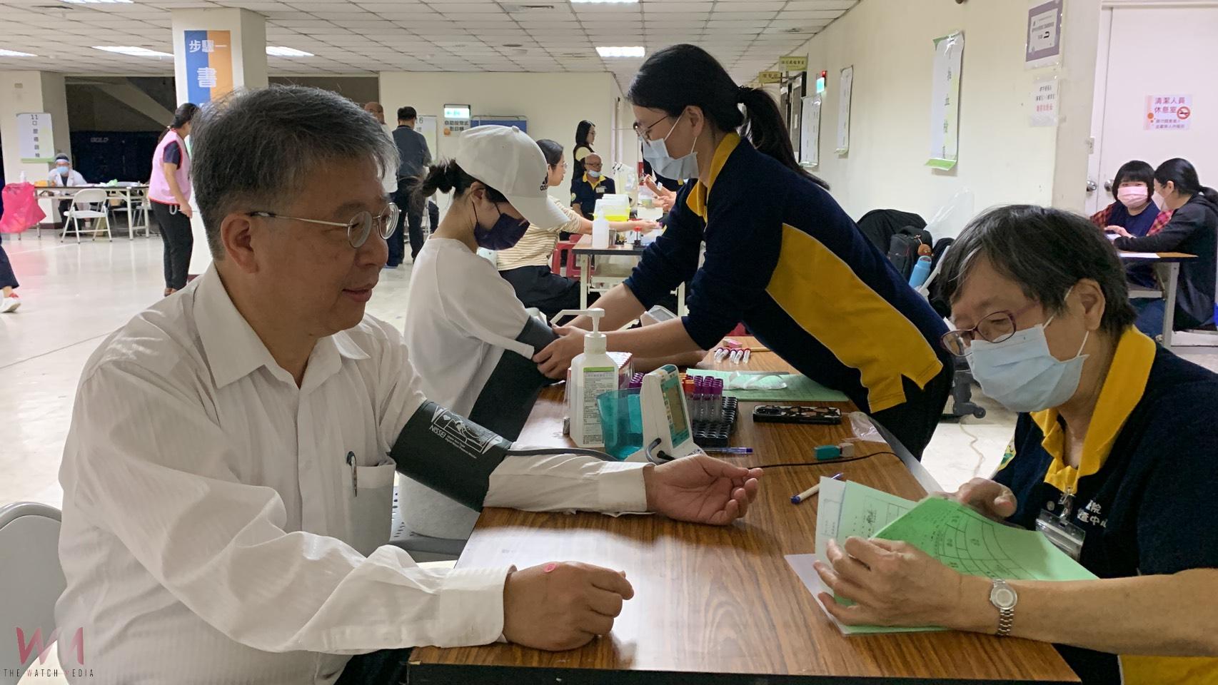 守護環境也要顧身體 中市環保局長率員工健檢保健康 - https://www.watchmedia01.com