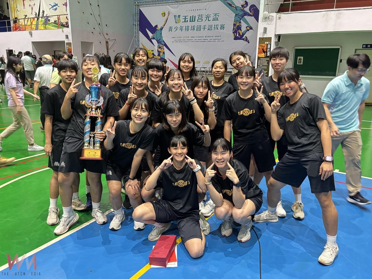 （有影片）／北港高中勇奪第61屆全國玉山莒光盃排球賽高中女子組季軍 劉映彤榮獲最佳自由球員 - https://www.watchmedia01.com