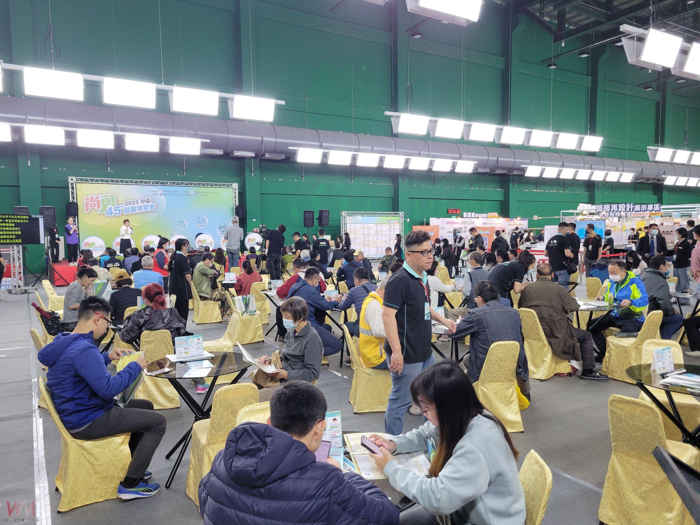 迎接超高齡社會！中彰投分署首辦「尚勇2025中區45⁺就業博覽會」 再現銀髮戰力 - https://www.watchmedia01.com