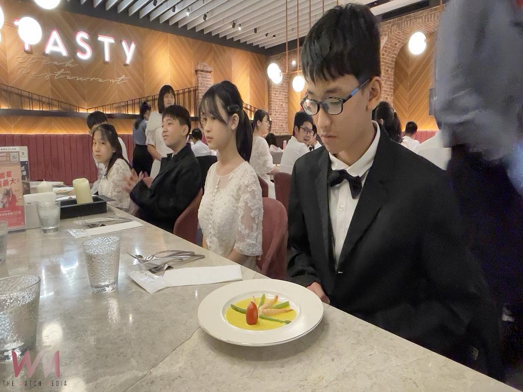 學長請客吃西餐 二水國小學弟妹從歐美飲食體驗世界風 - https://www.watchmedia01.com