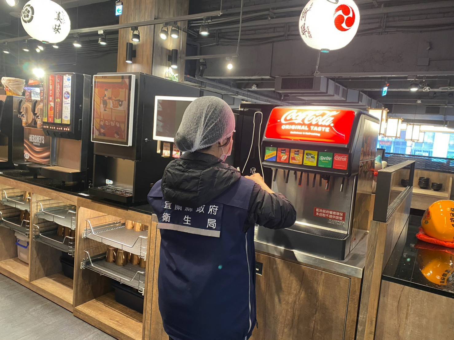 網路社群反映及醫院通報疑似食品中毒事件 宜縣衛生局稽查火鍋店 - https://www.watchmedia01.com