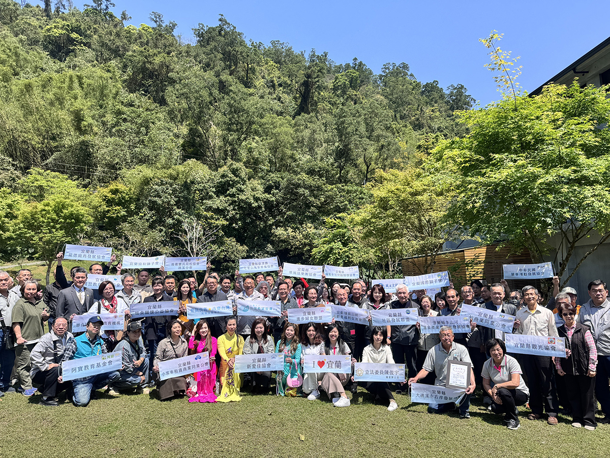 台灣希望智庫協會成立周年 追隨陳定南近20年的賴瑞鼎肺腑之言此生尊重兩位政治人物 - https://www.watchmedia01.com