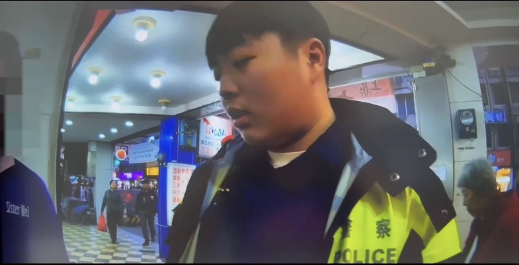 賊星該敗自投羅網  眼尖警逮自行車竊嫌 - https://www.watchmedia01.com