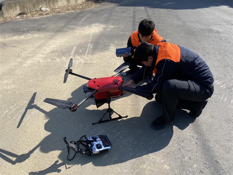 派遣空軍監測　 彰化無人機巡墓防火　清明掃墓首張罰單開出 - https://www.watchmedia01.com