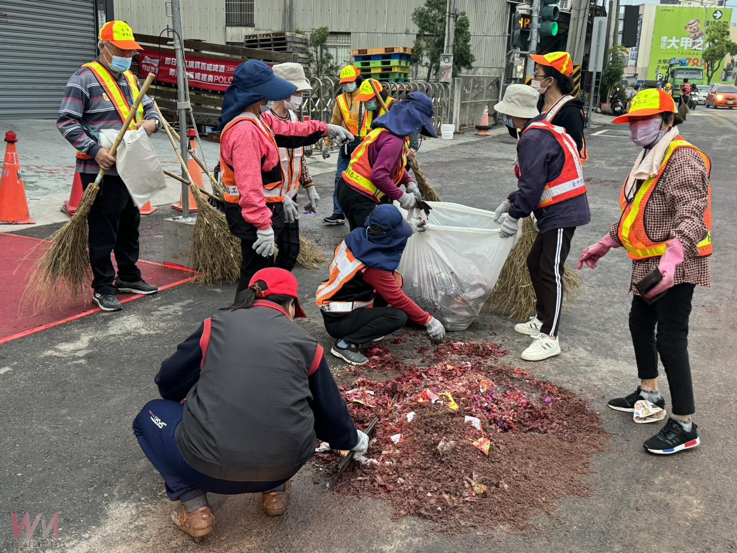 大甲媽祖遶境活動熱鬧登場　逾3000名環保英雄協力清理市容 - https://www.watchmedia01.com