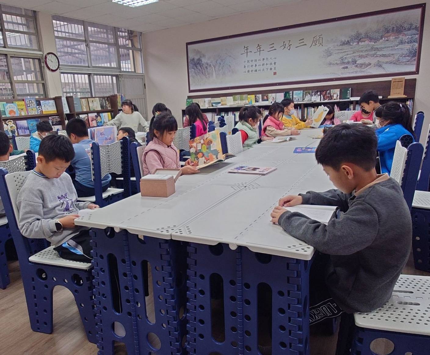 「閱讀」讓一所小學充滿希望　也讓我們看見教育的力量 - https://www.watchmedia01.com