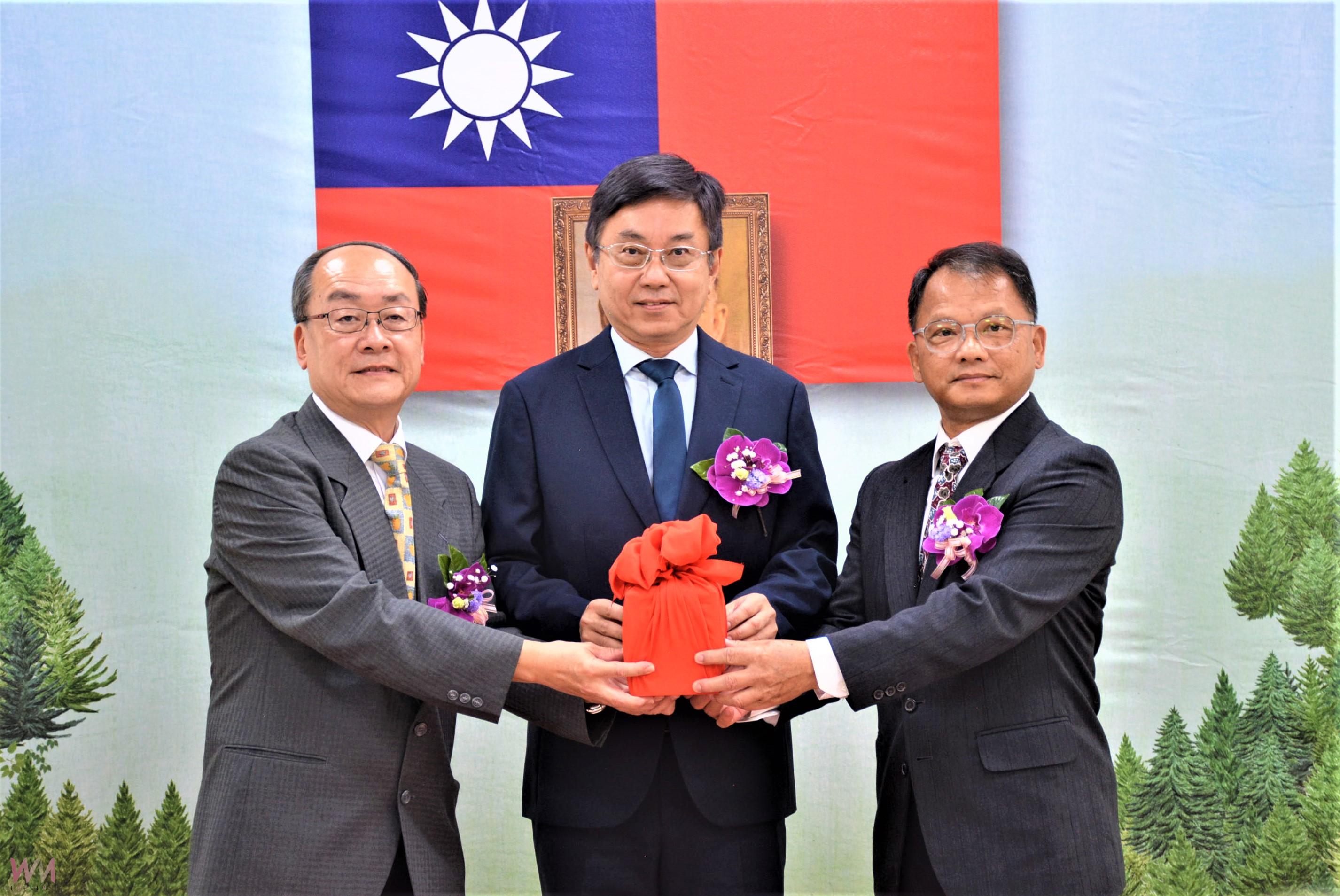 林保署嘉義分署人事交接 李定忠接任分署長 - https://www.watchmedia01.com