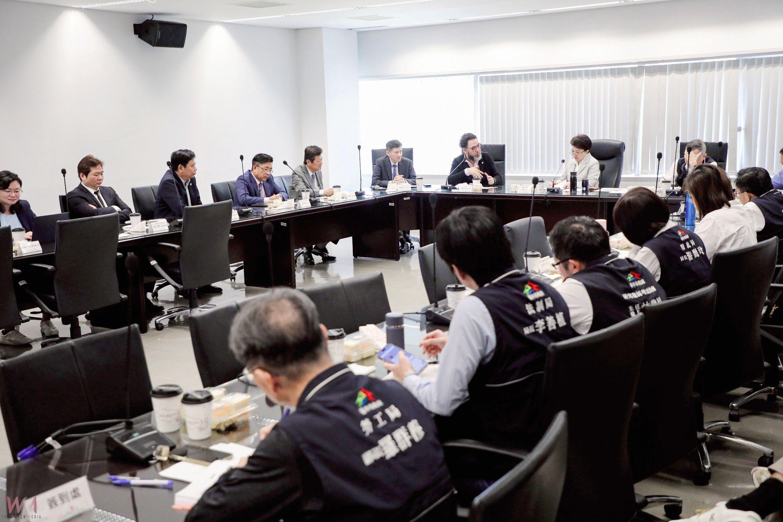 因應美國提升關稅!中市府邀公協會代表座談 盧秀燕提出2大訴求 助業者度難關 - https://www.watchmedia01.com