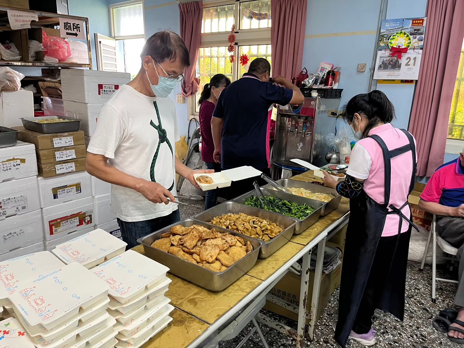 一份便當的力量 頂新基金會推食公益計畫 十年助365萬人次 - https://www.watchmedia01.com
