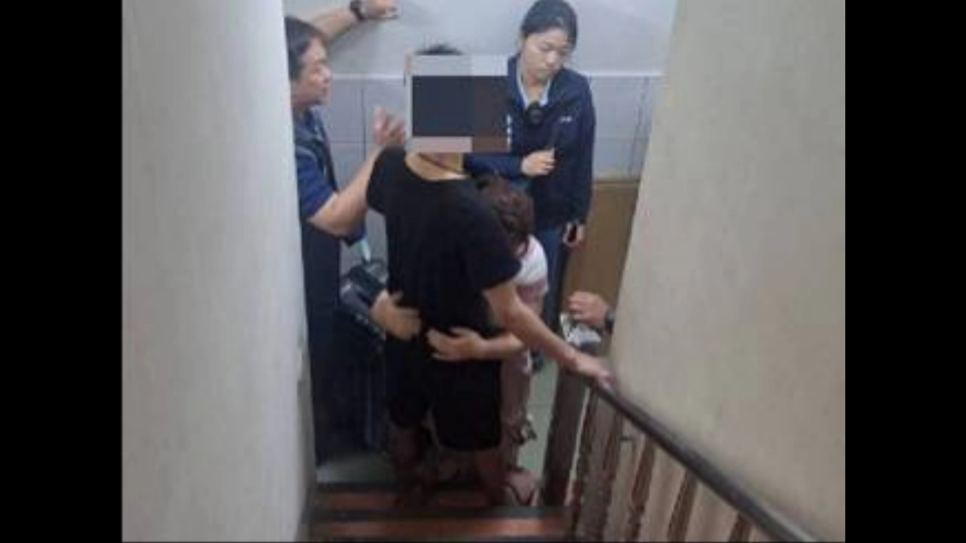 (有影片)/移民署破獲非法菸品工廠 彰化移工情感掙扎中被捕 - https://www.watchmedia01.com