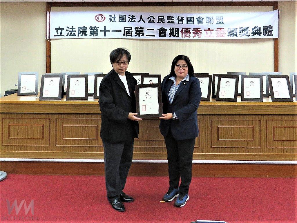問政表現深獲肯定　王美惠六度蟬聯優秀立委 - https://www.watchmedia01.com