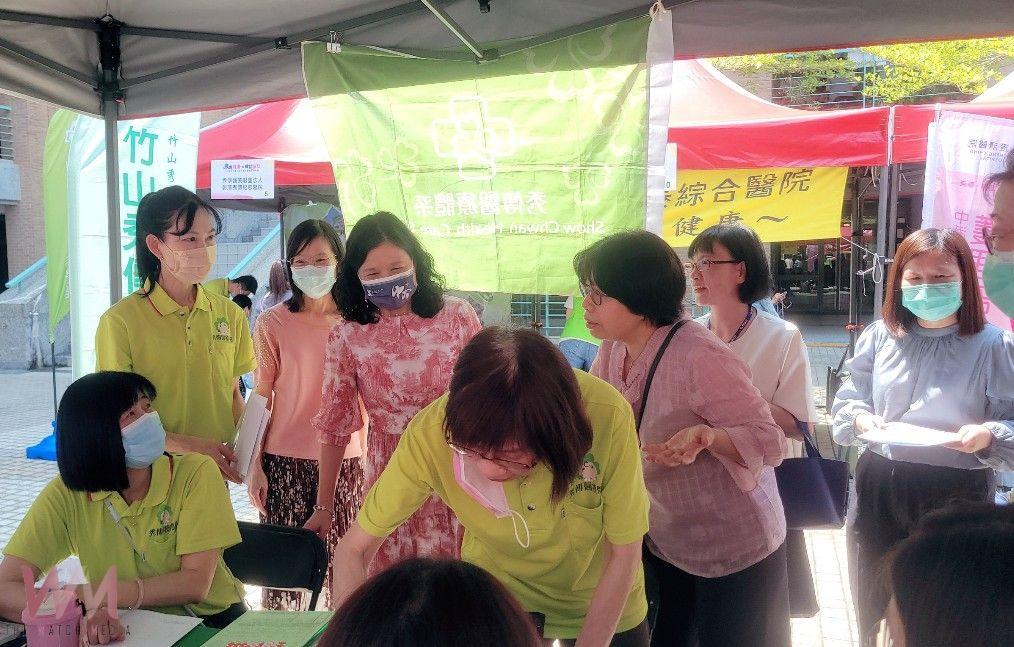 打造前瞻性職涯資源平台！67家醫療機構進駐徵才　中臺科大校園博覽會登場 - https://www.watchmedia01.com