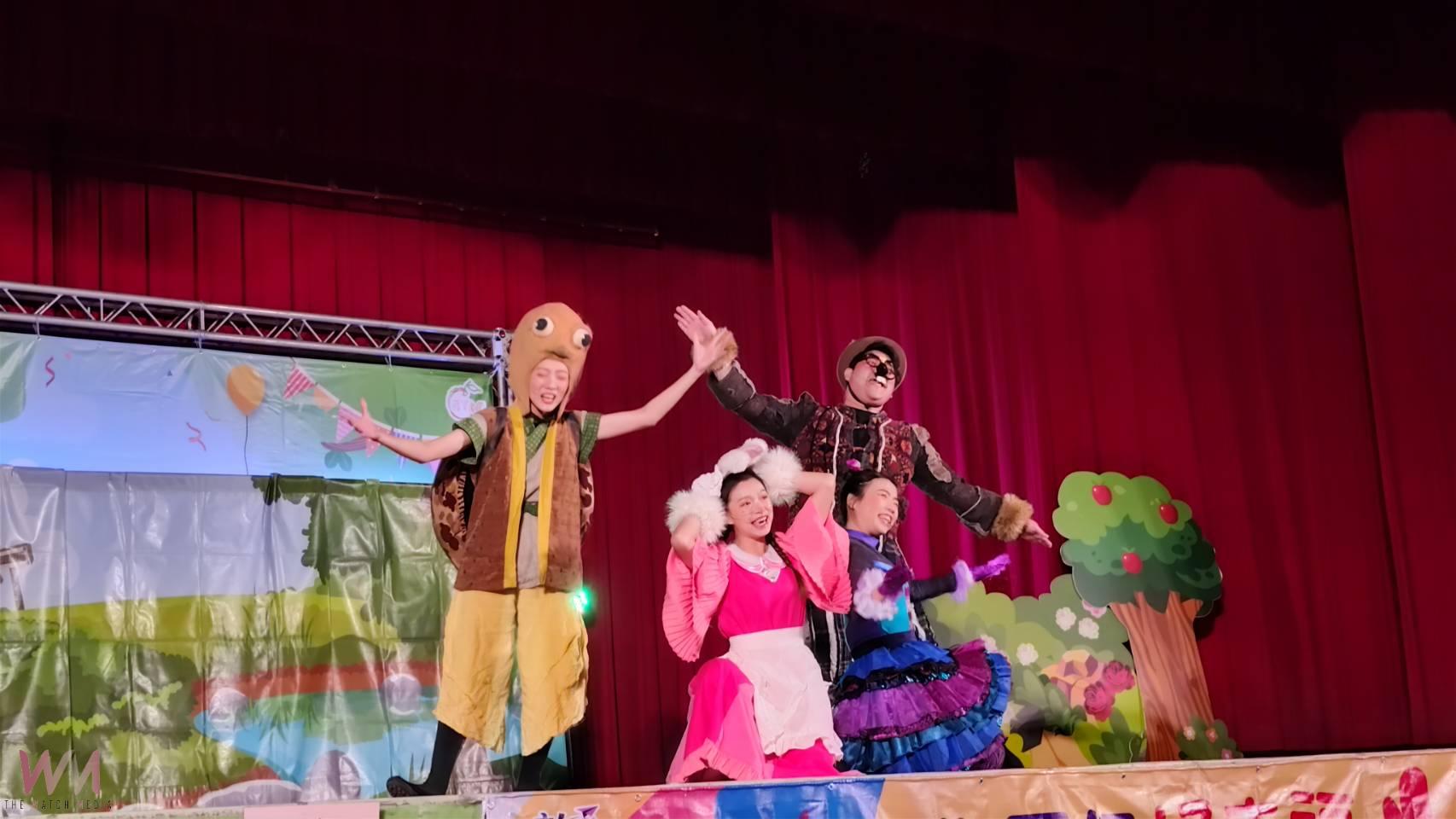 《愛道歉的小狐狸》感動登場　民生國小湧入千人親子共賞  巡演人氣爆棚 - https://www.watchmedia01.com