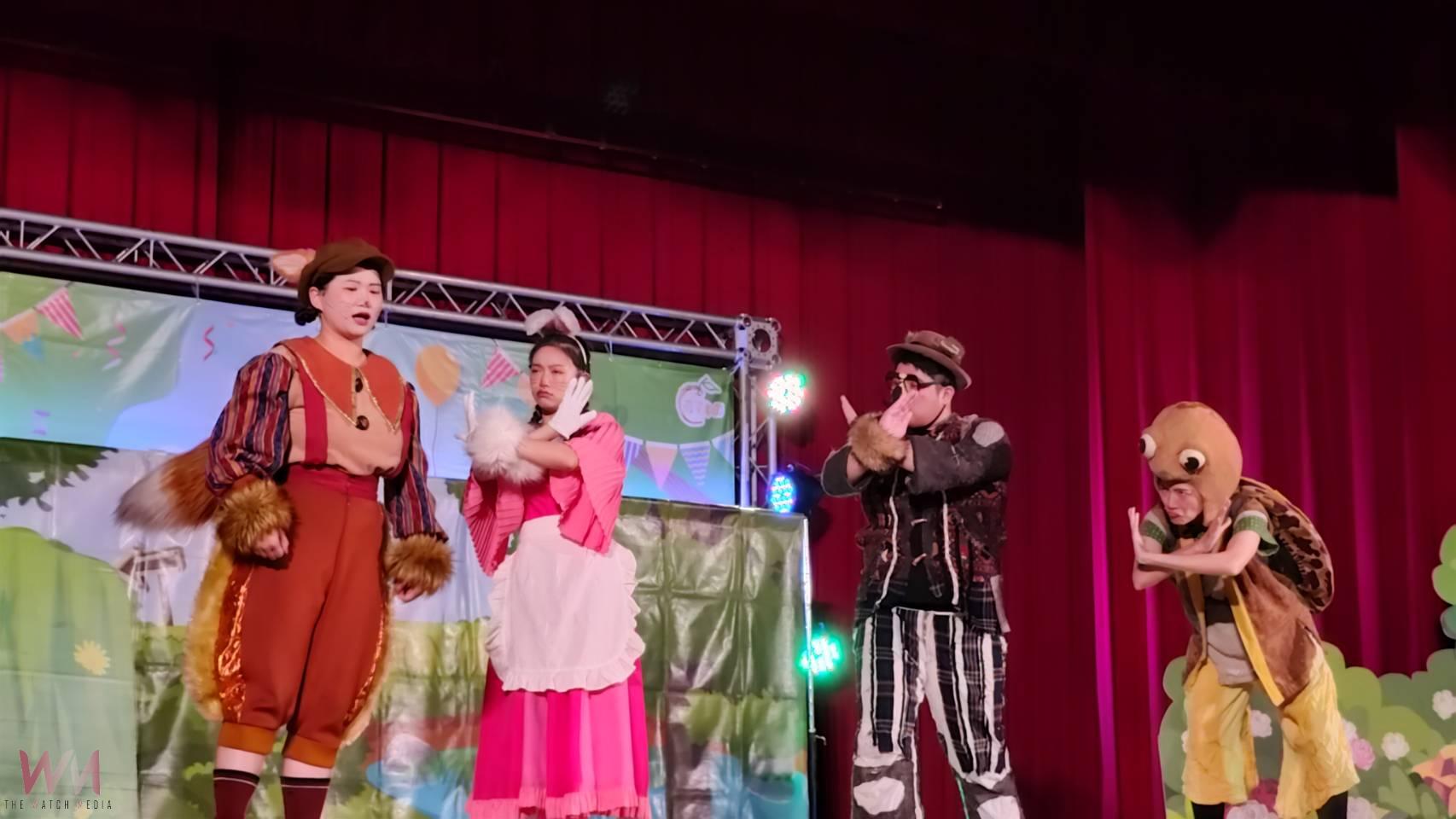 《愛道歉的小狐狸》感動登場　民生國小湧入千人親子共賞  巡演人氣爆棚 - https://www.watchmedia01.com