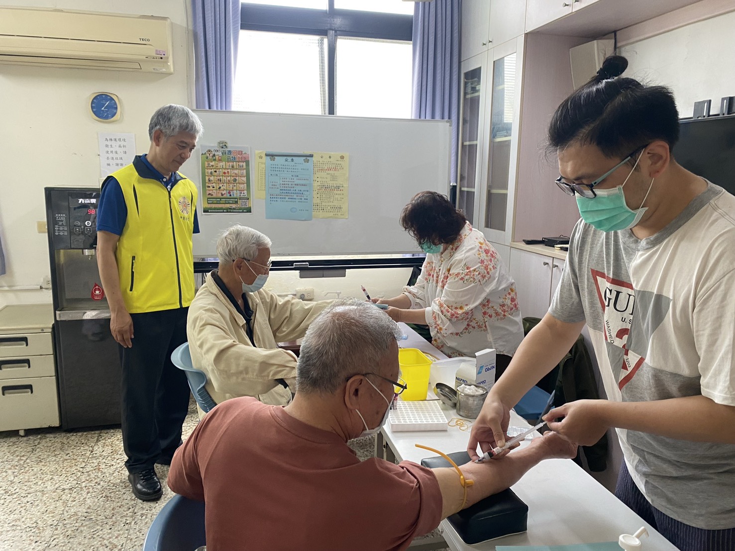 中彰榮家推健康檢查　長輩免奔波　健檢服務到位 - https://www.watchmedia01.com