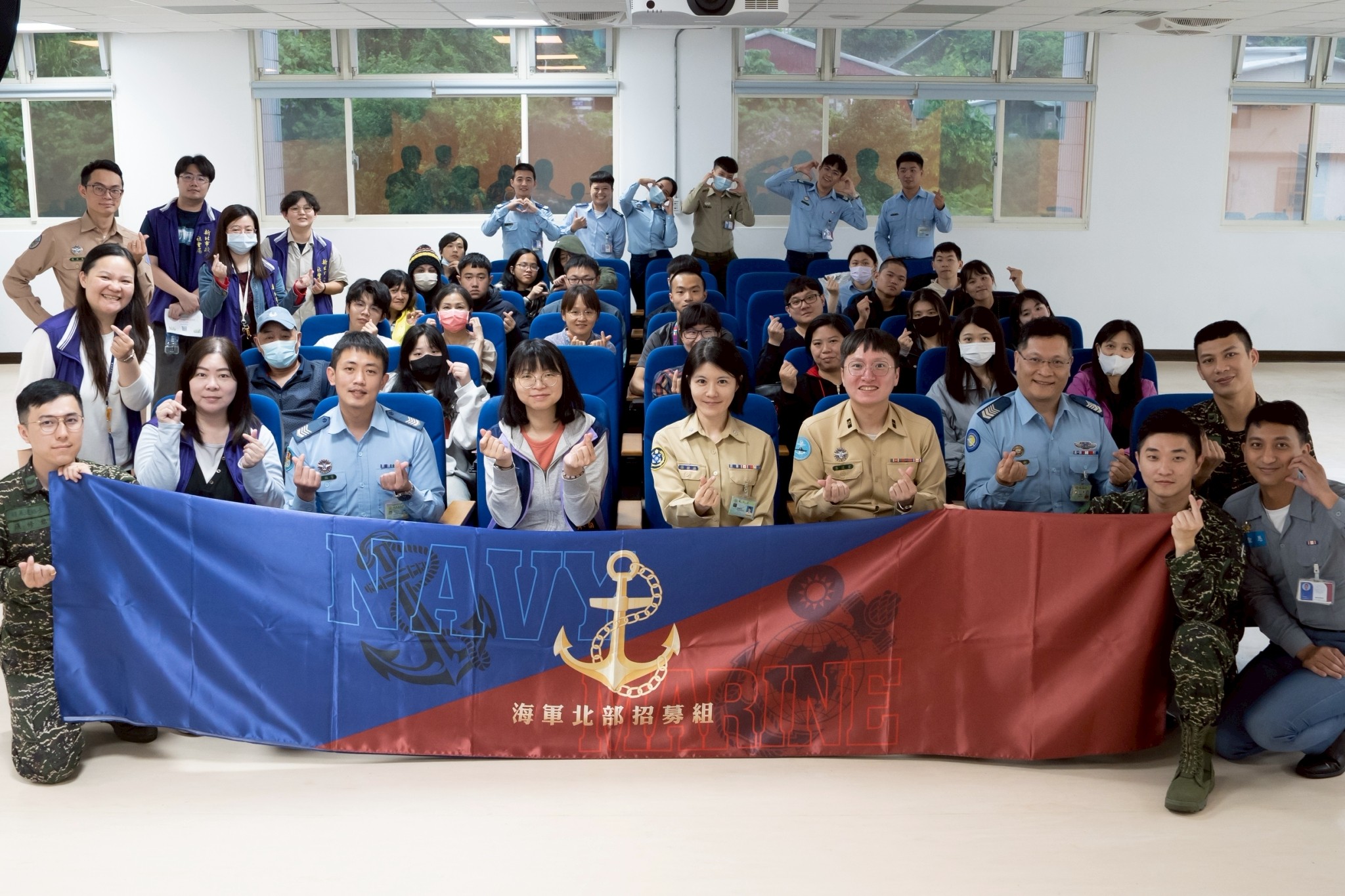 新北攜手三軍推動就業自立專案 海軍戰隊長現身說法向有志青年招手 - https://www.watchmedia01.com