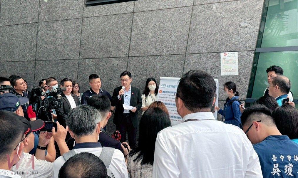 立院江啟臣考察台中高鐵特區路網　交通局：盼中央助改善聯外動線 - https://www.watchmedia01.com
