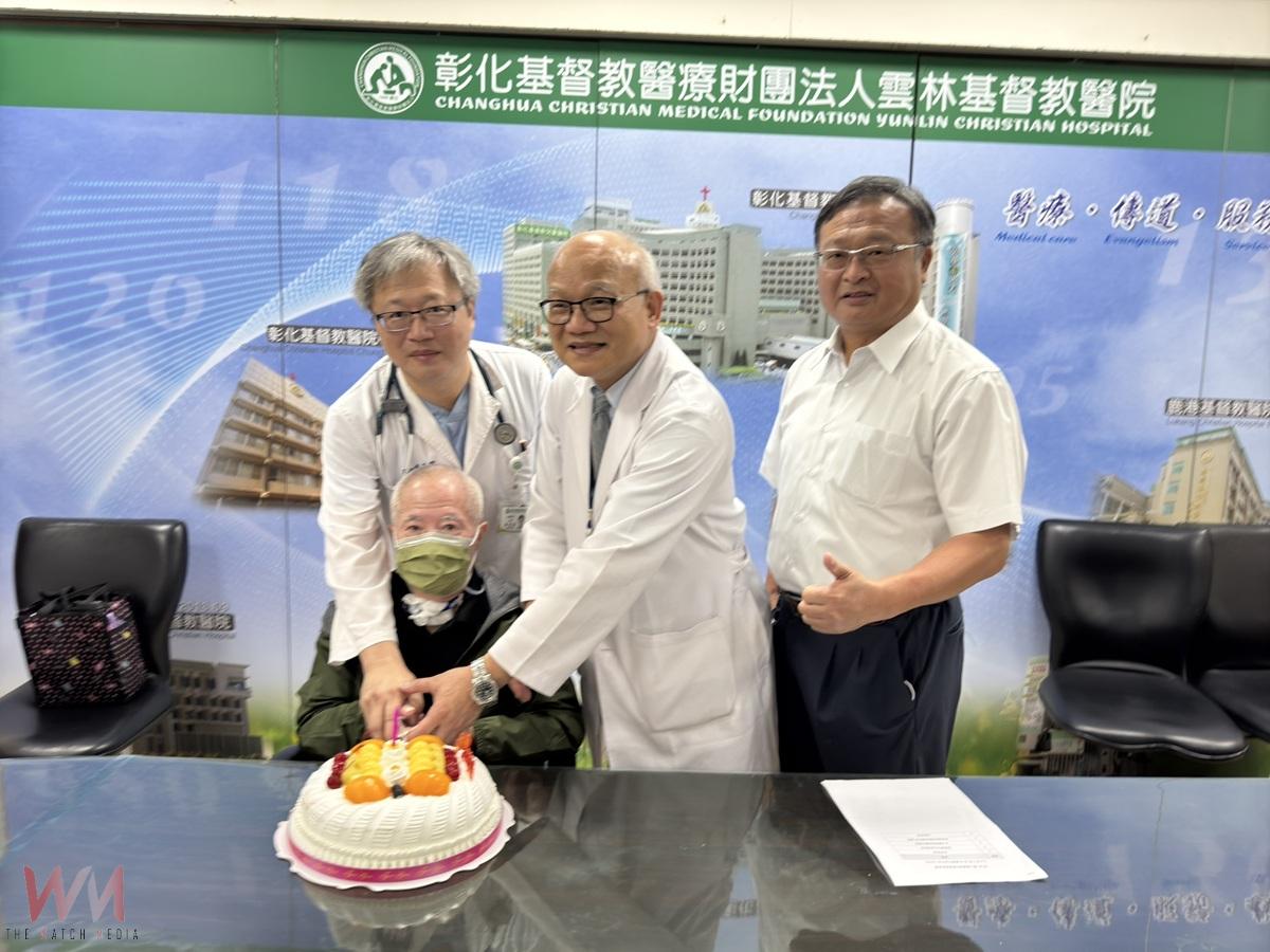 雲基打造跨科整合照護 重症肺炎廖爺爺成功脫離呼吸器 重拾行走能力 - https://www.watchmedia01.com