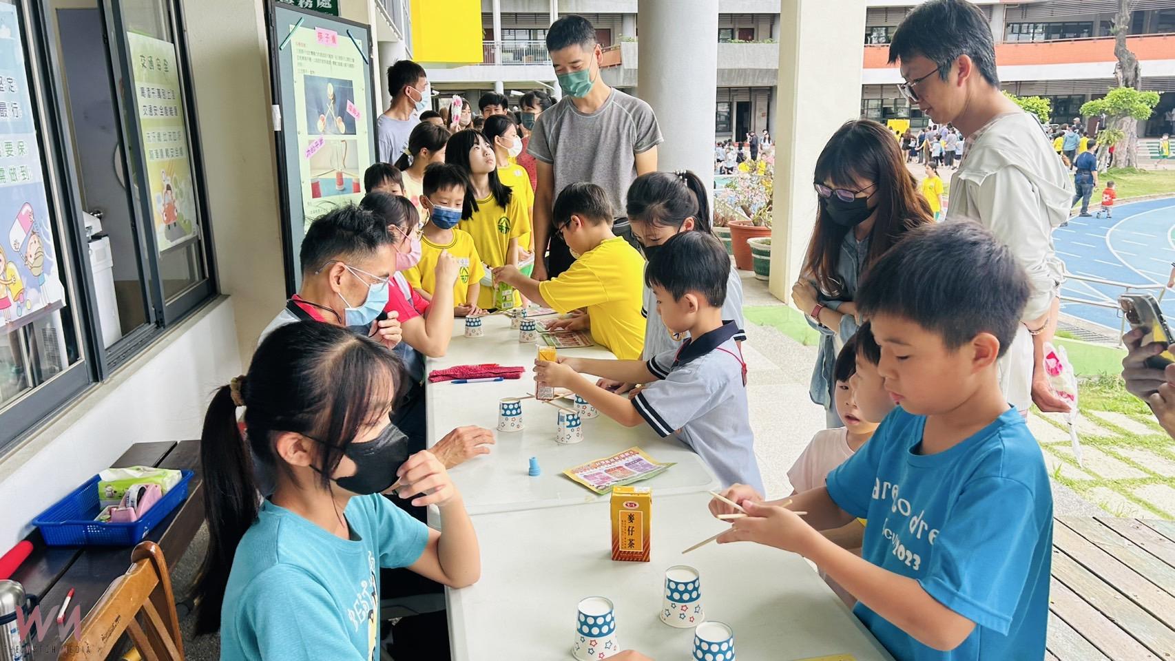 爸媽陪我來闖關 大村國小五一科學園遊會體驗科學理論無所不在 - https://www.watchmedia01.com