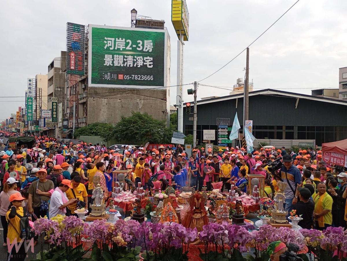 萬泰科技集團、孟鄉生化科技、麵包車樂團聯合迎駕 90萬片抗菌口罩守護進香人潮 - https://www.watchmedia01.com