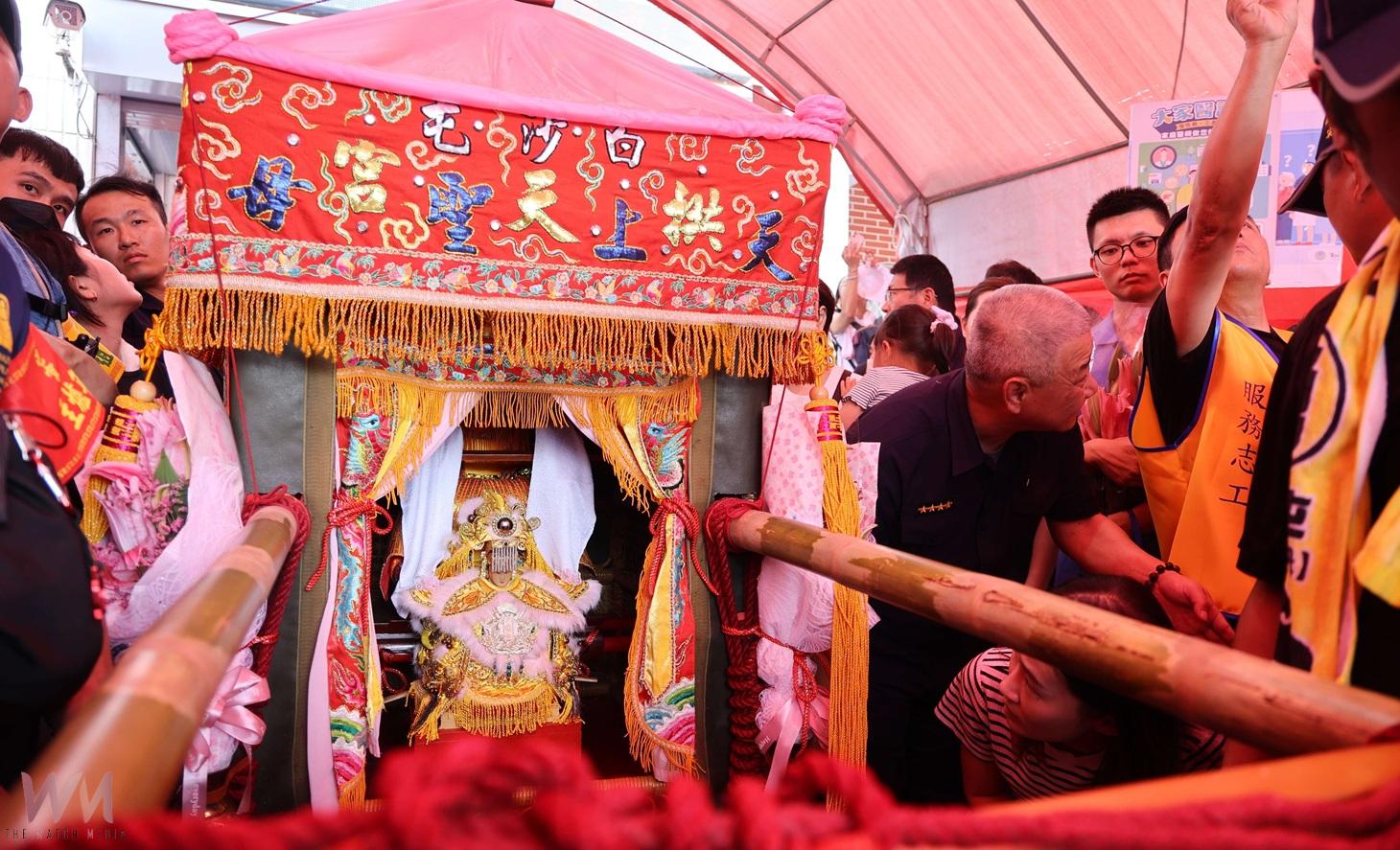 (有影片)/白沙屯媽祖進香逾70萬熱潮湧入北港 張麗善祈願台灣平安世界和平 - https://www.watchmedia01.com