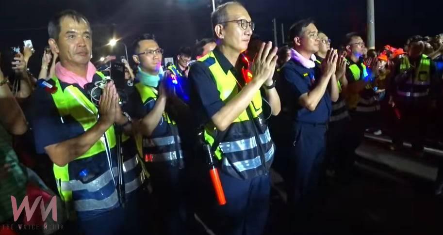 白沙屯媽祖圓滿完成刈火儀式 凌晨啟程回鑾 超過20萬名信眾一同恭敬迎送 - https://www.watchmedia01.com