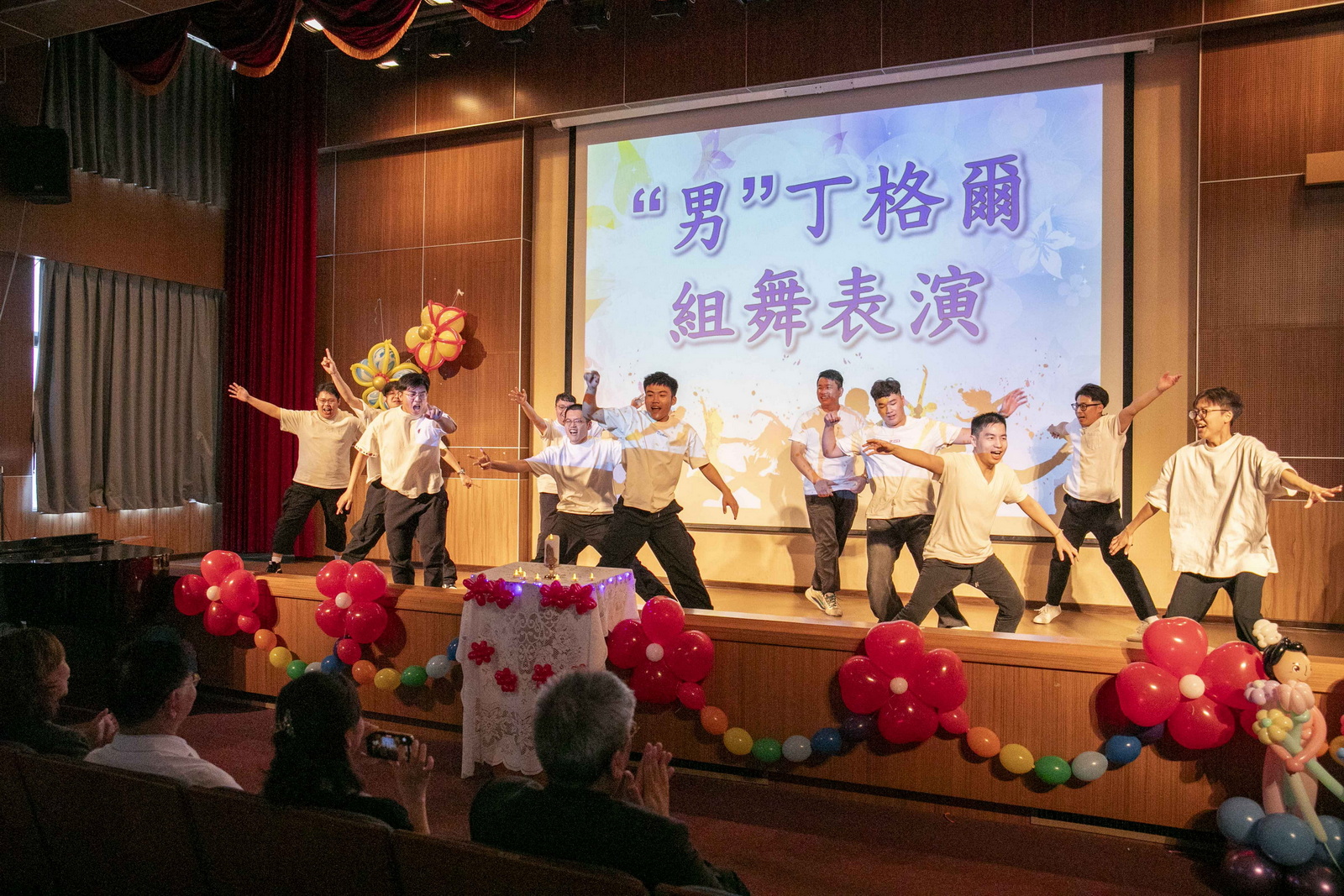 以愛照亮護理初心 二林基督教醫院表揚護理人員 傳遞專業使命感 - https://www.watchmedia01.com