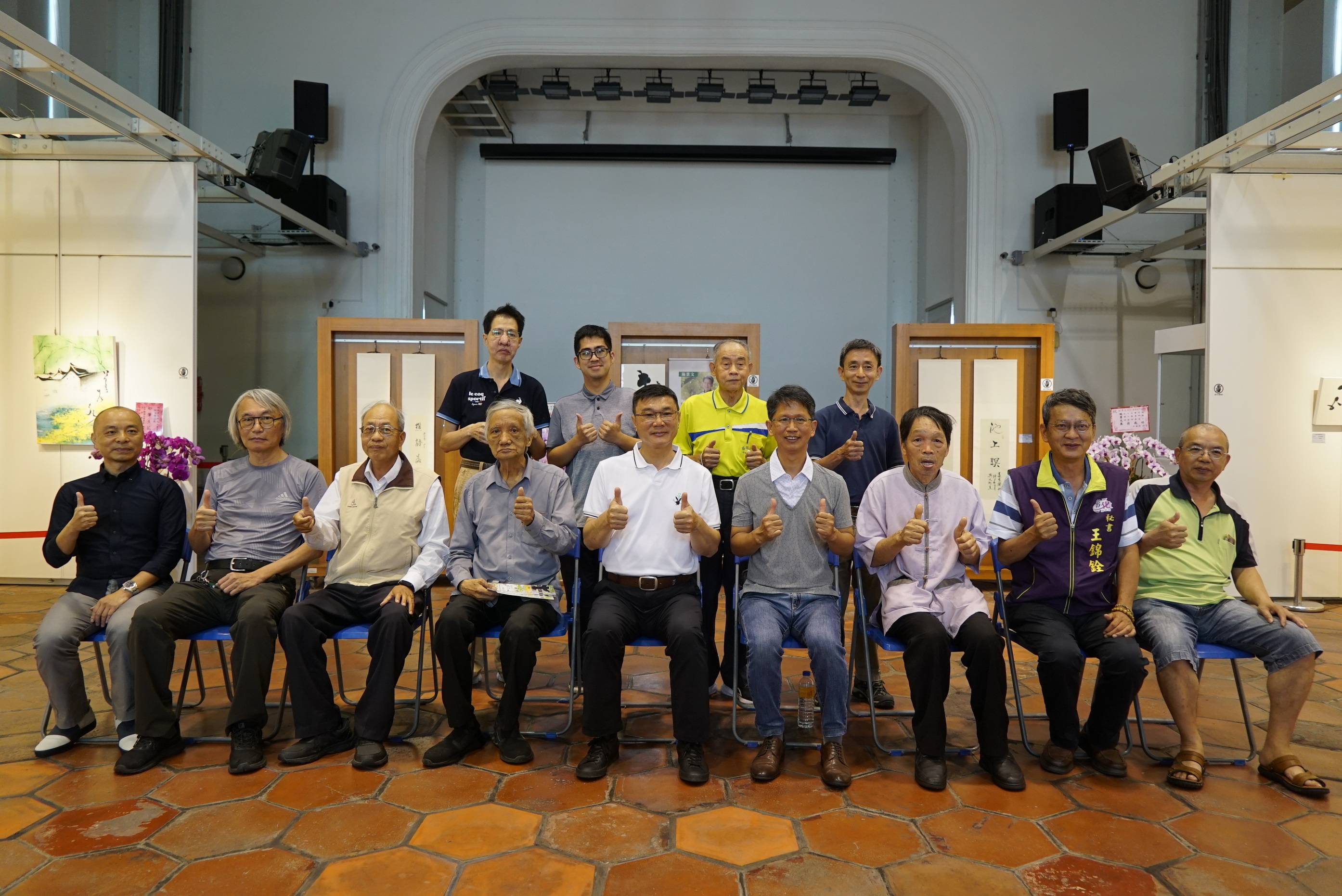 (有影片)/施景文新文人書畫展 融合傳統筆法與現代色彩詮釋東方美學 - https://www.watchmedia01.com