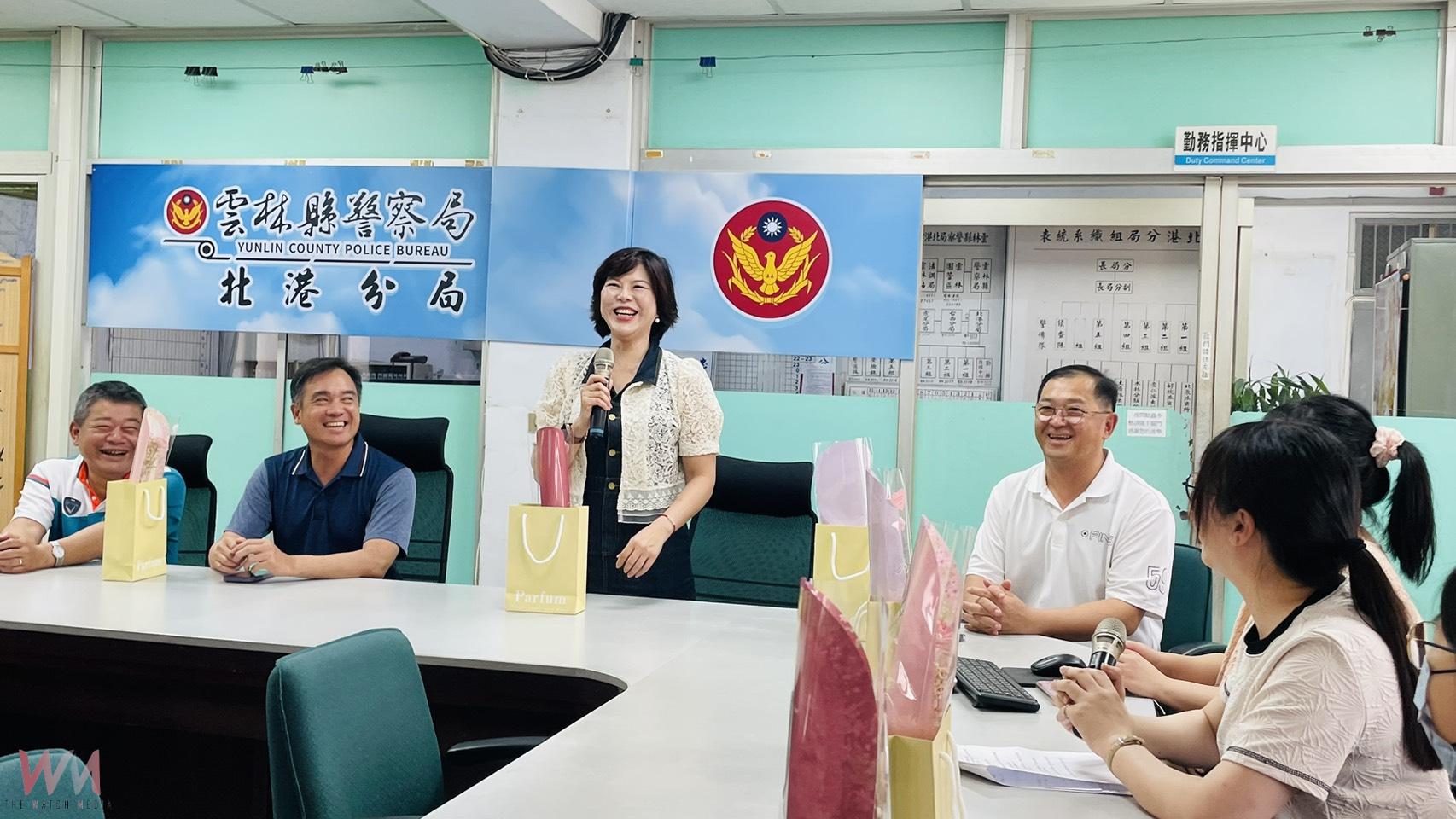 雲林警友會北港辦事處母親節獻暖意 慰勞警察媽媽傳遞溫情 - https://www.watchmedia01.com