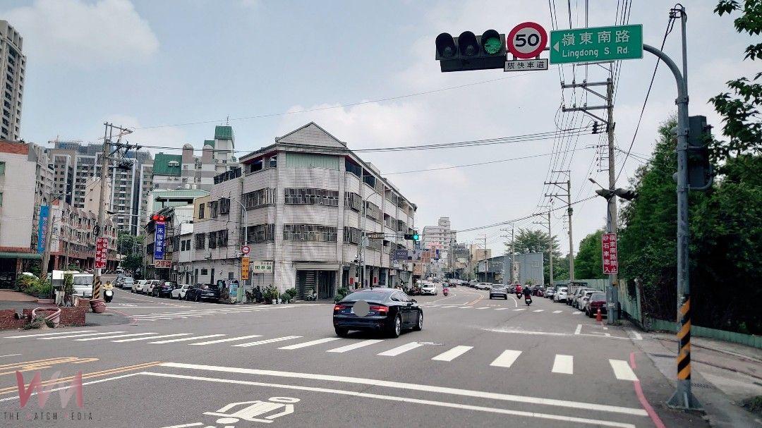 提升夜間穿越路口安全 中市交通局:546處閃光號誌改為紅黃綠三色 - https://www.watchmedia01.com