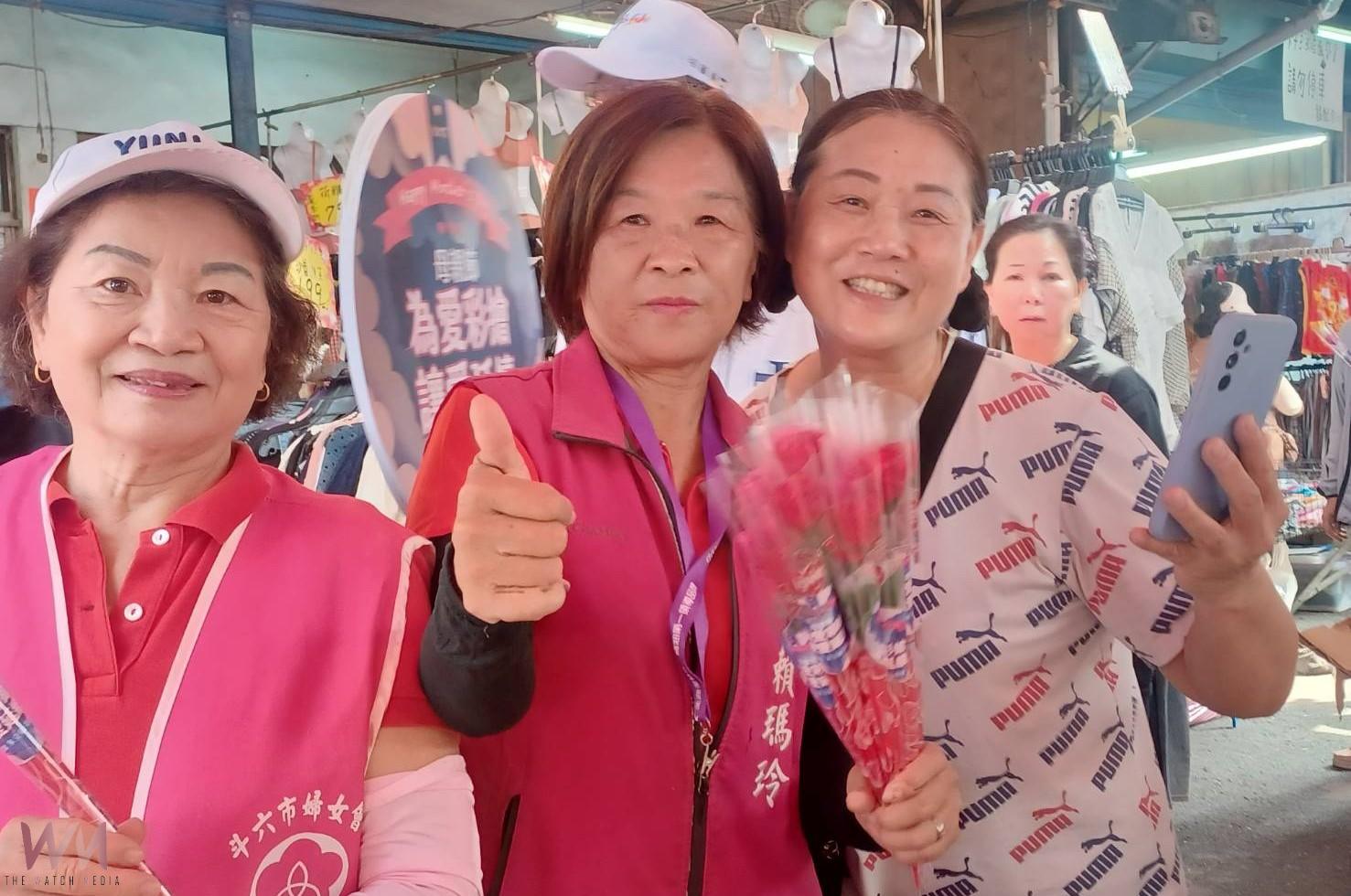 母親節傳遞祝福 國民黨雲林發康乃馨 - https://www.watchmedia01.com