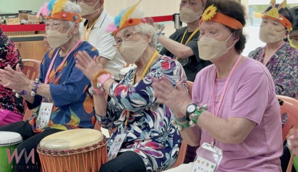 媽媽我愛妳！臺中醫院母親節感恩祈福音樂會　老少競演溫馨歡樂 - https://www.watchmedia01.com