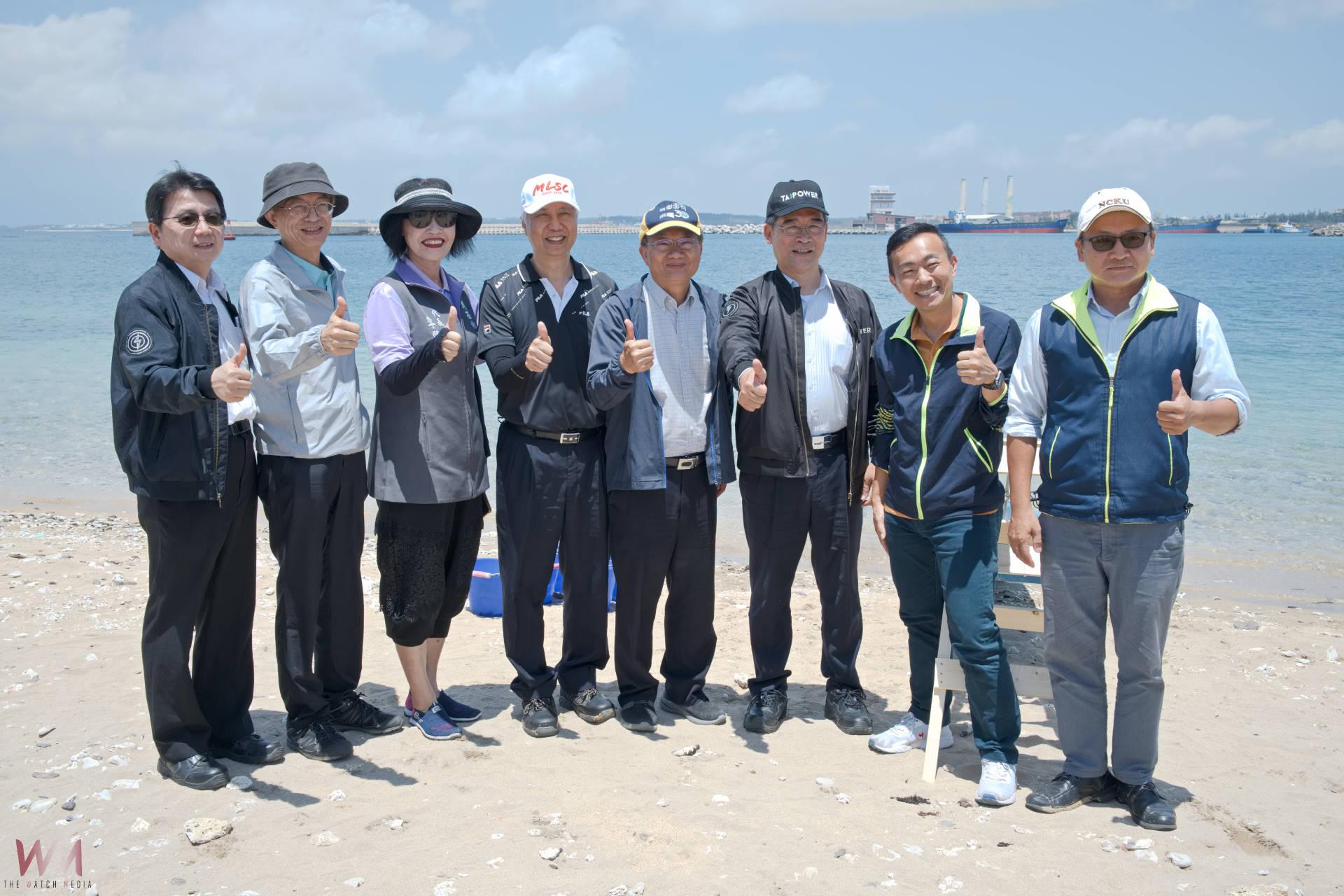 響應國際生態多樣性日 台電公司於龍門港辦理魚苗放流活動 - https://www.watchmedia01.com