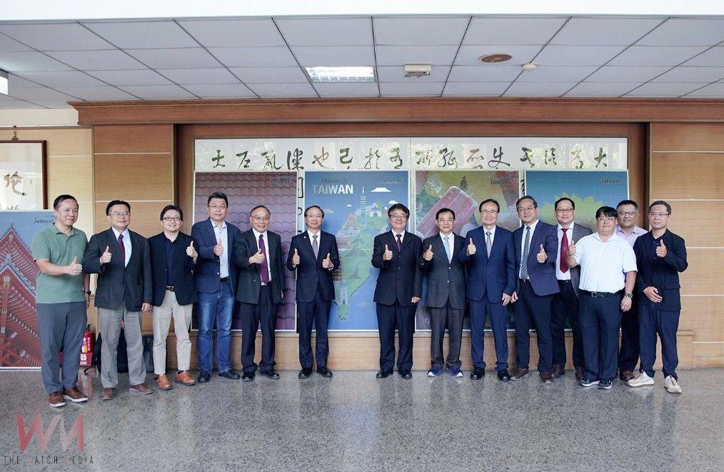 打造BIPV綠能建築美學!興大與泓瀚科技簽署備忘錄 南投分部建置彩色太陽能光電 - https://www.watchmedia01.com