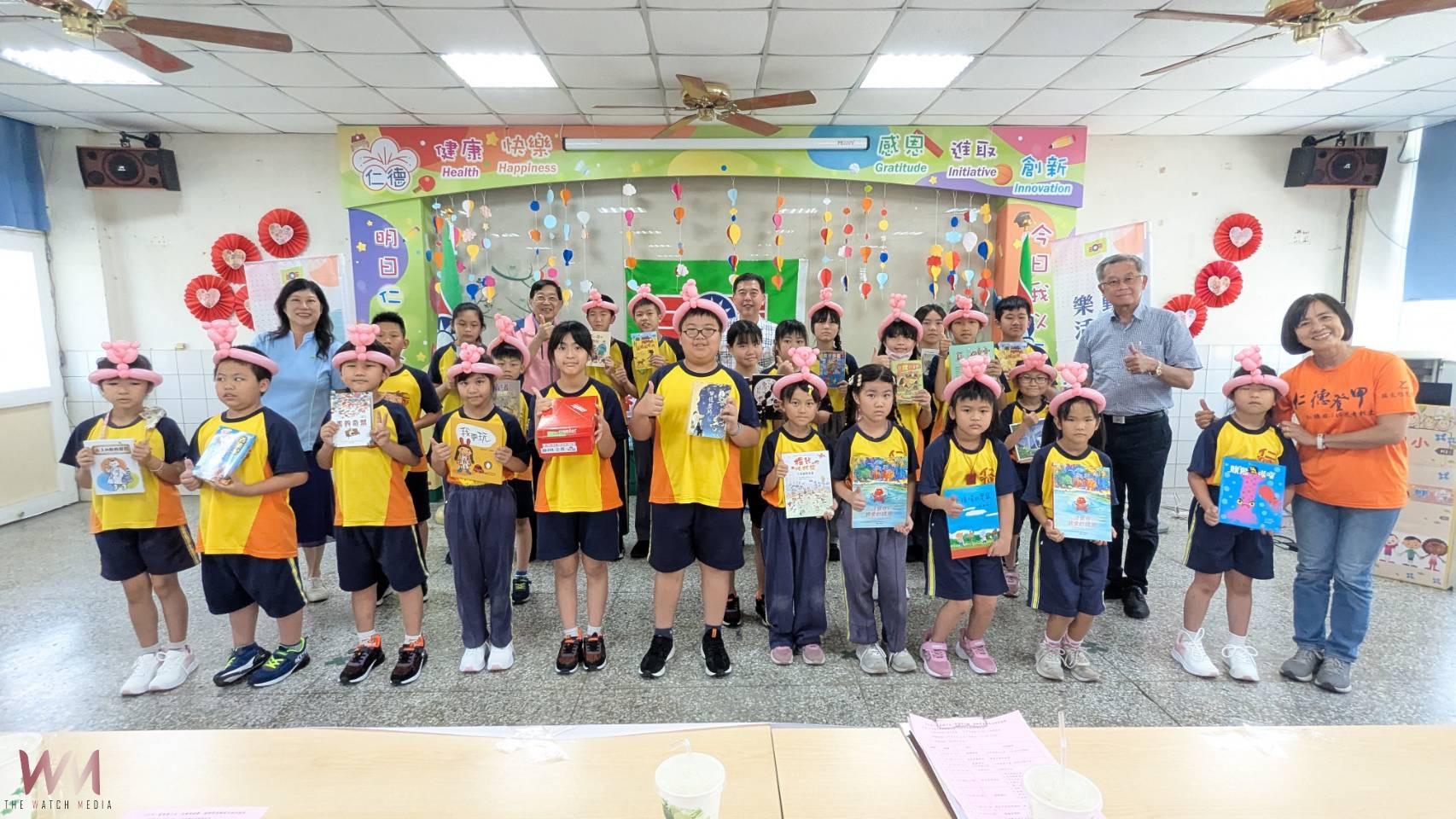 救國團雲林縣團友會推動閱讀教育 贈書偏鄉加碼送運動鞋 - https://www.watchmedia01.com