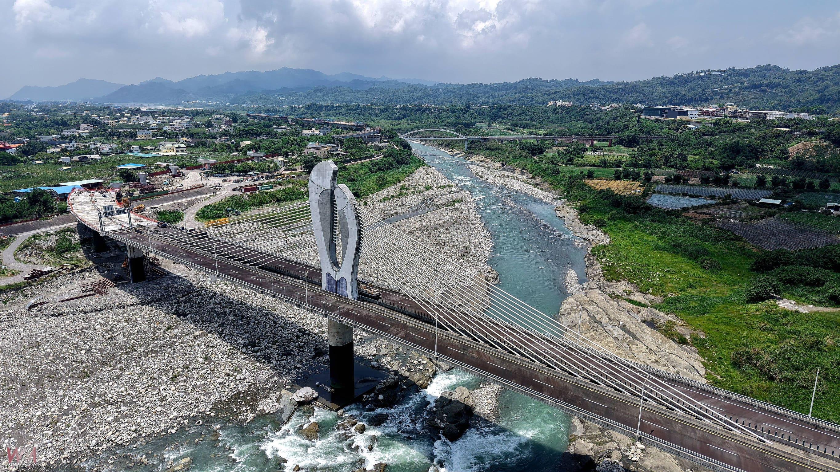東豐快「鯉魚脊背橋」接合 盧秀燕:東勢石岡段明年通車、縫合山城交通命脈 - https://www.watchmedia01.com