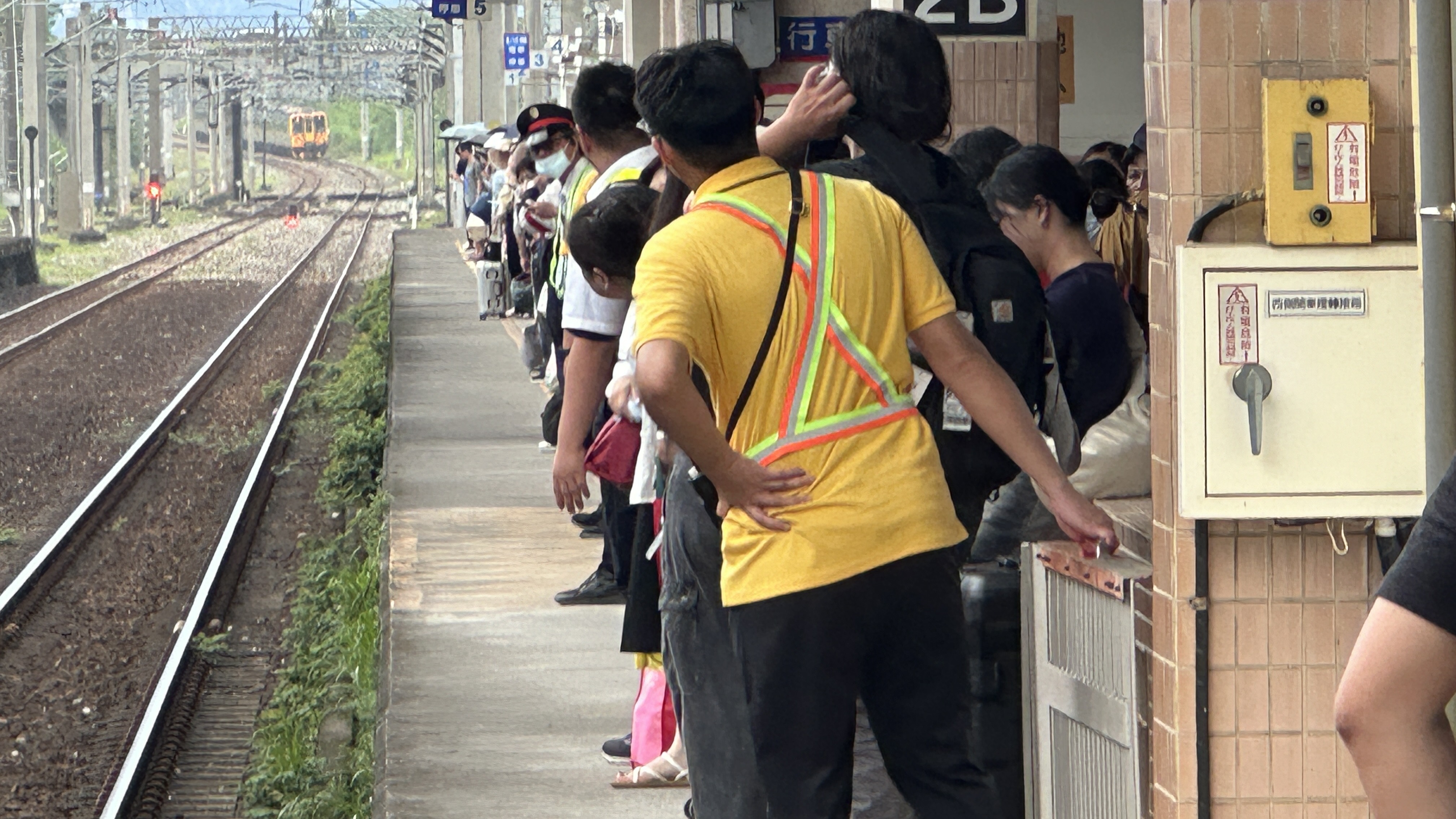 獨/土石流重創台鐵北迴線! 隧道口最新搶修進度、運行計畫曝光 - https://www.watchmedia01.com