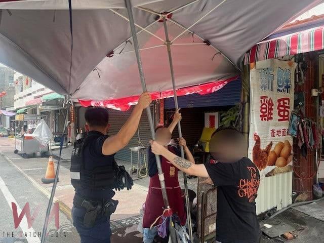 虎尾警及時排除倒塌遮雨棚　守護交通安全獲讚揚 - https://www.watchmedia01.com
