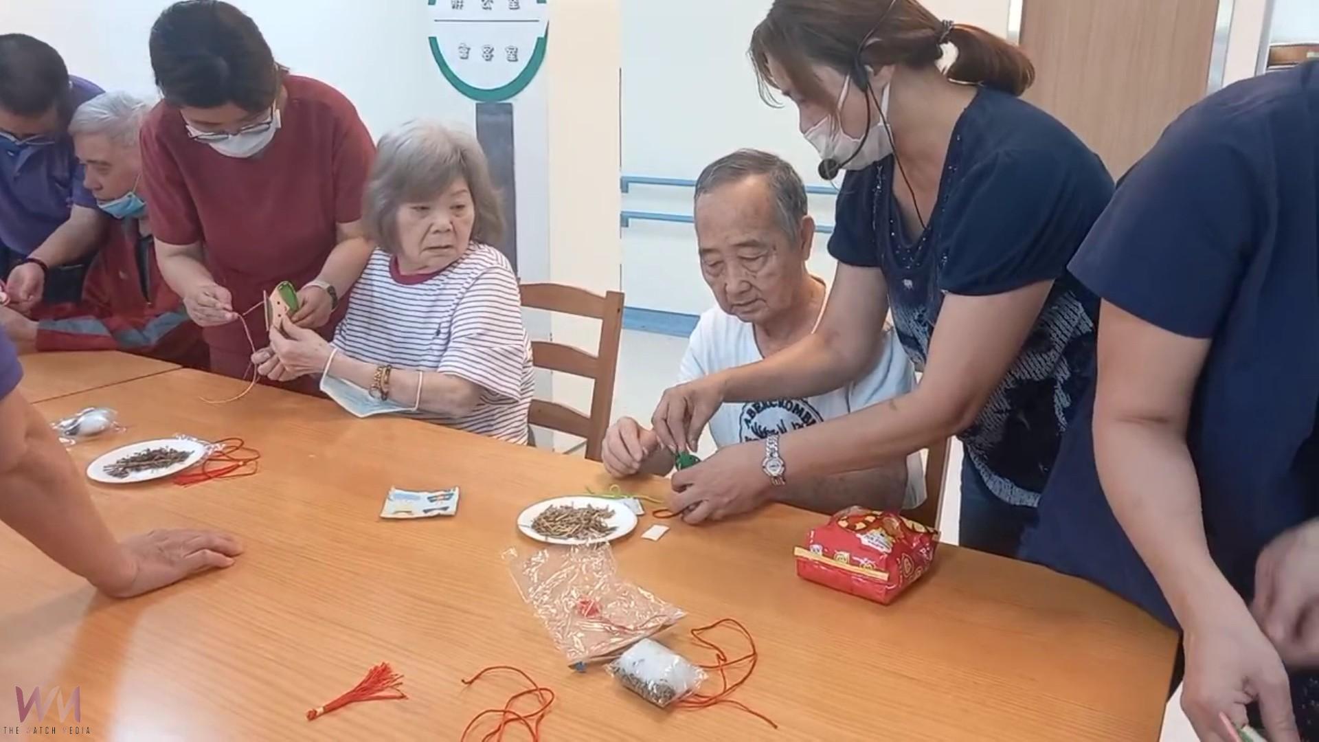 (有影片)/端午前夕 彰化榮家長輩手作香包感受傳統與療癒力 - https://www.watchmedia01.com