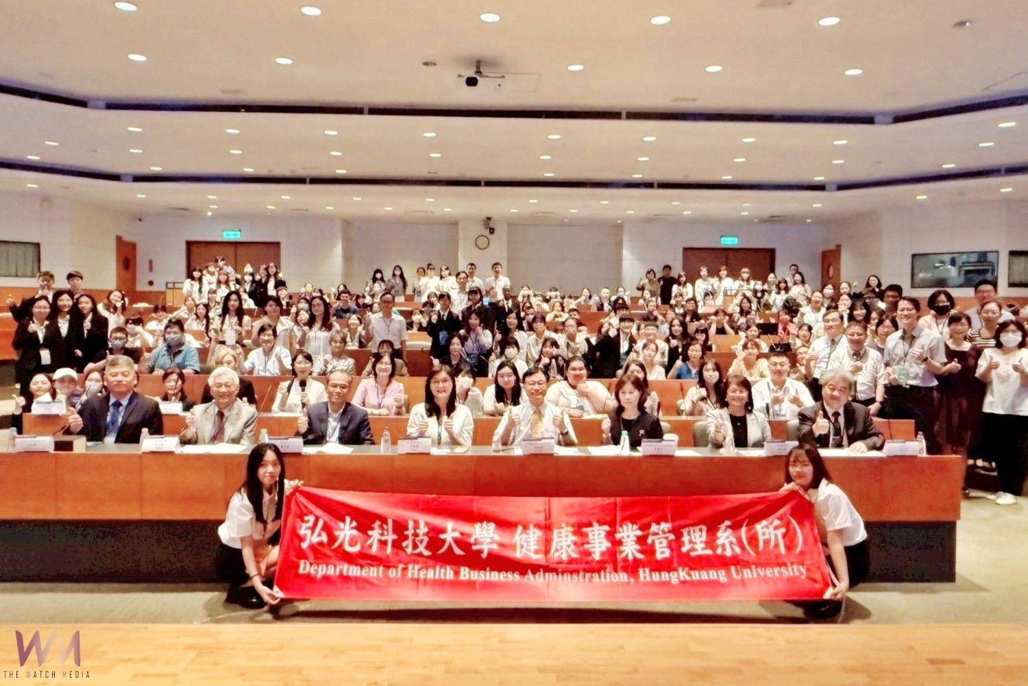 300名產官學專家齊聚弘光科大　共探醫療永續與智慧轉型新趨勢 - https://www.watchmedia01.com