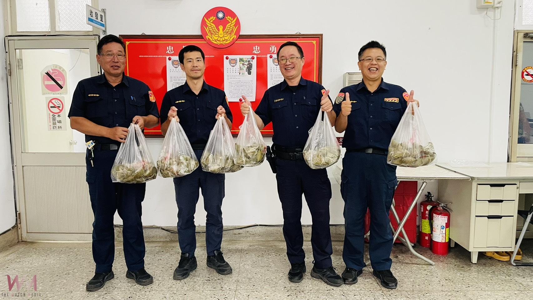 北港警友會端午送暖 致贈粽子慰勉員警辛勞 - https://www.watchmedia01.com